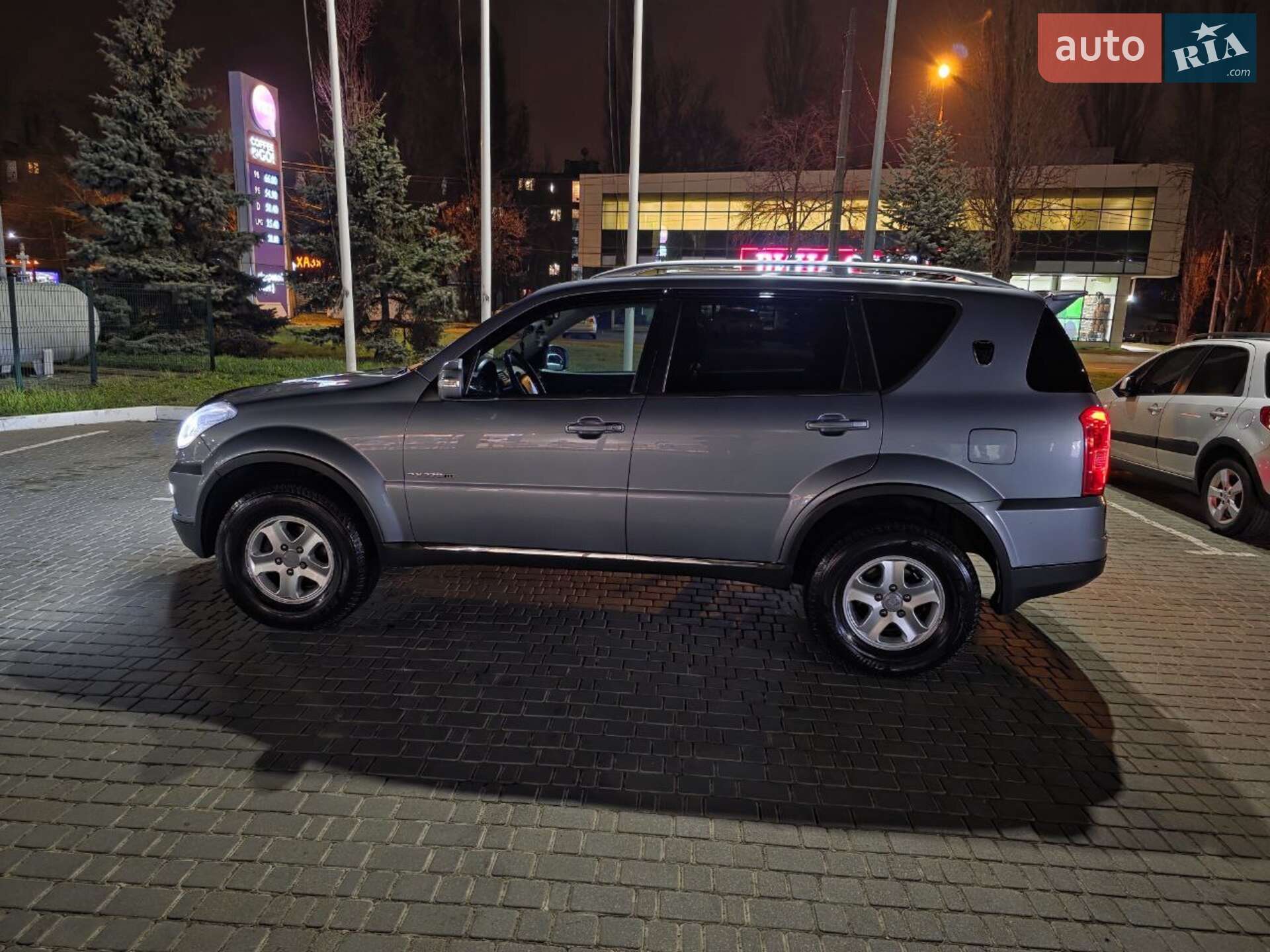 SSANG YONG REXTON 2013