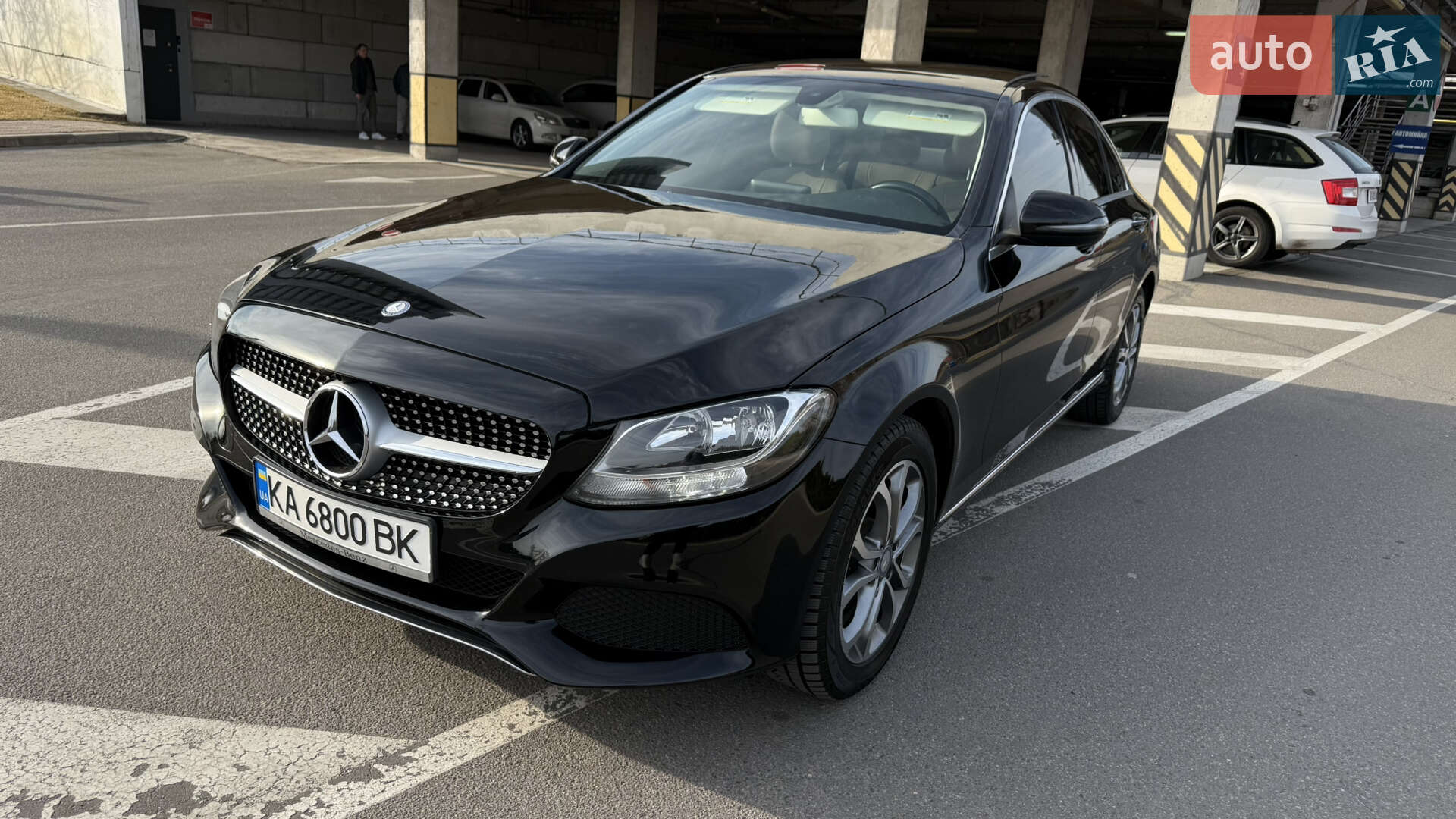 MERCEDES-BENZ C 300 2016