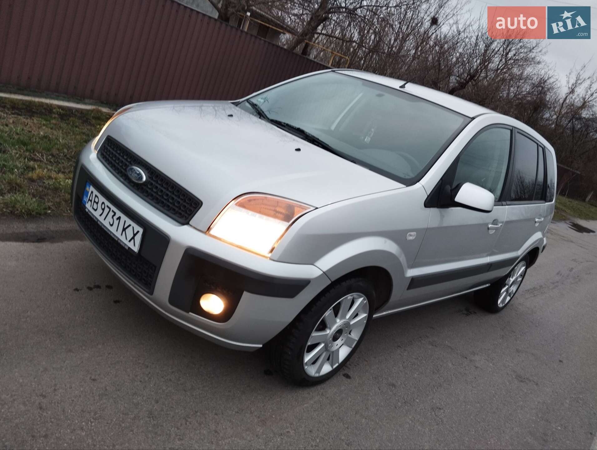 FORD FUSION 2009