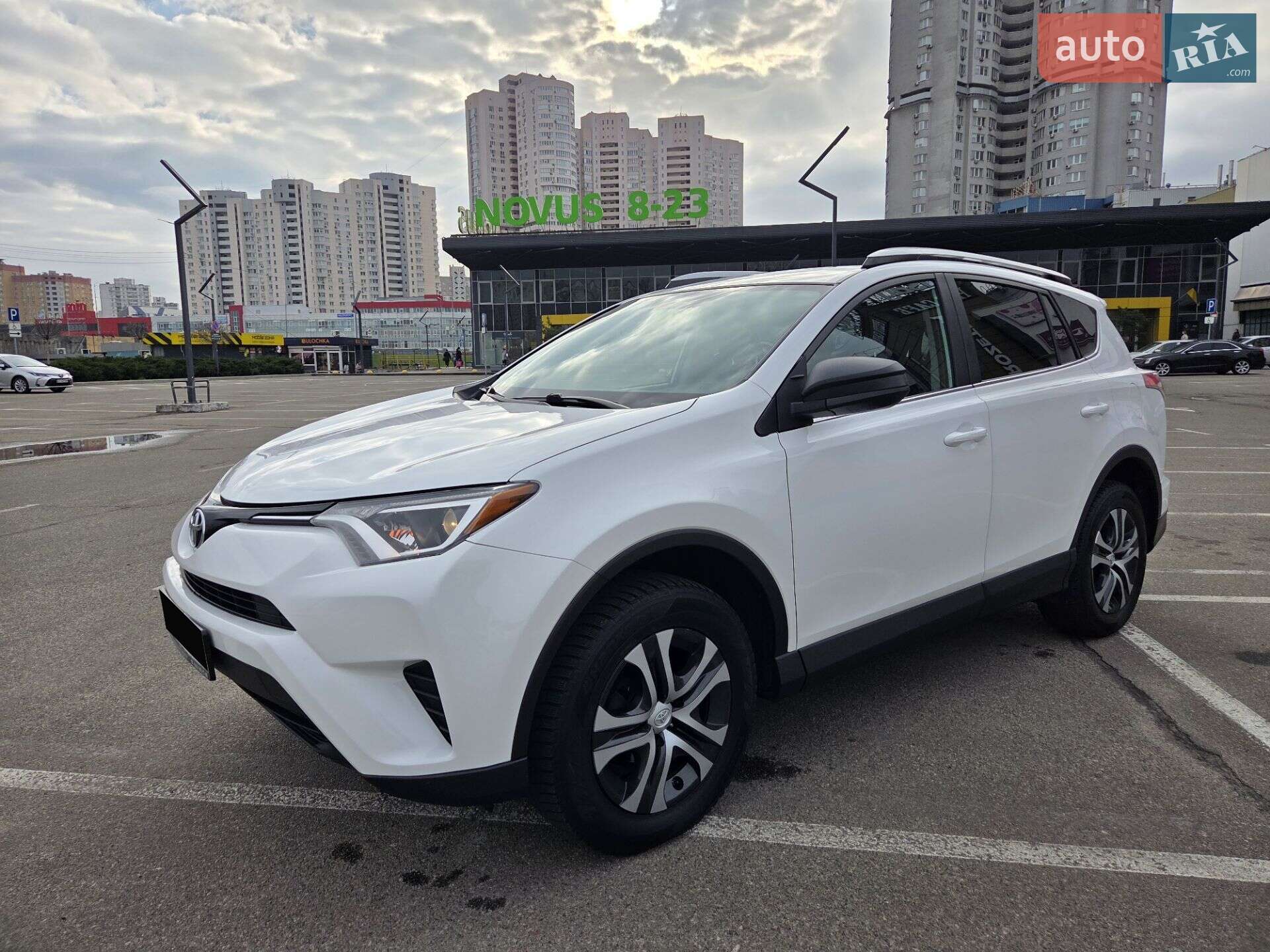 TOYOTA RAV4 2016