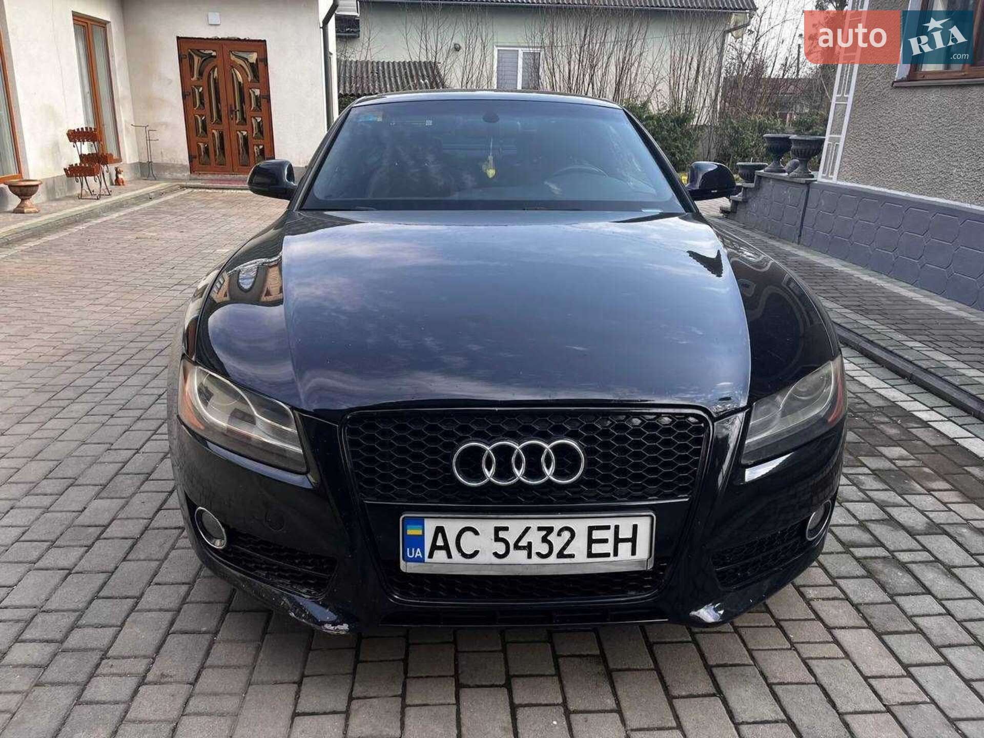 Головне фото звіту автомобіля AUDI A5 2010