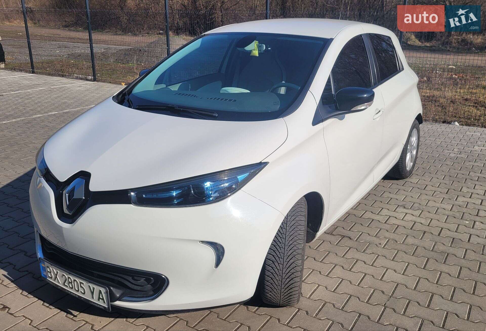 RENAULT ZOE 2016