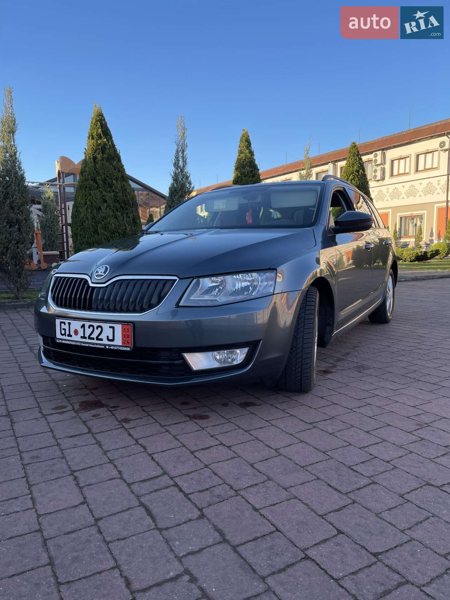 SKODA OCTAVIA 2016