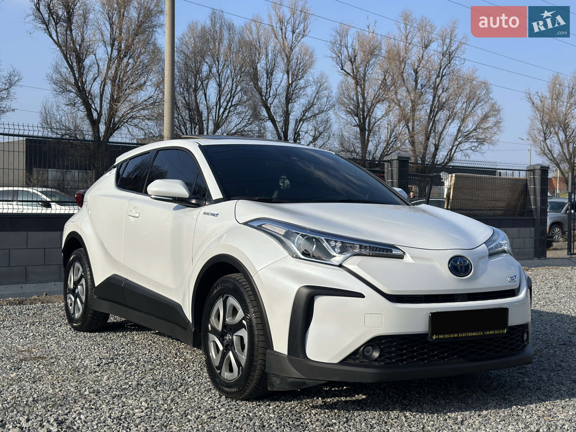 TOYOTA C-HR 2021