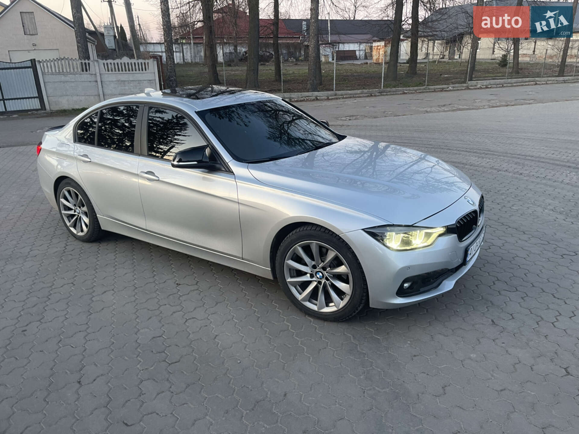 BMW 320I 2017