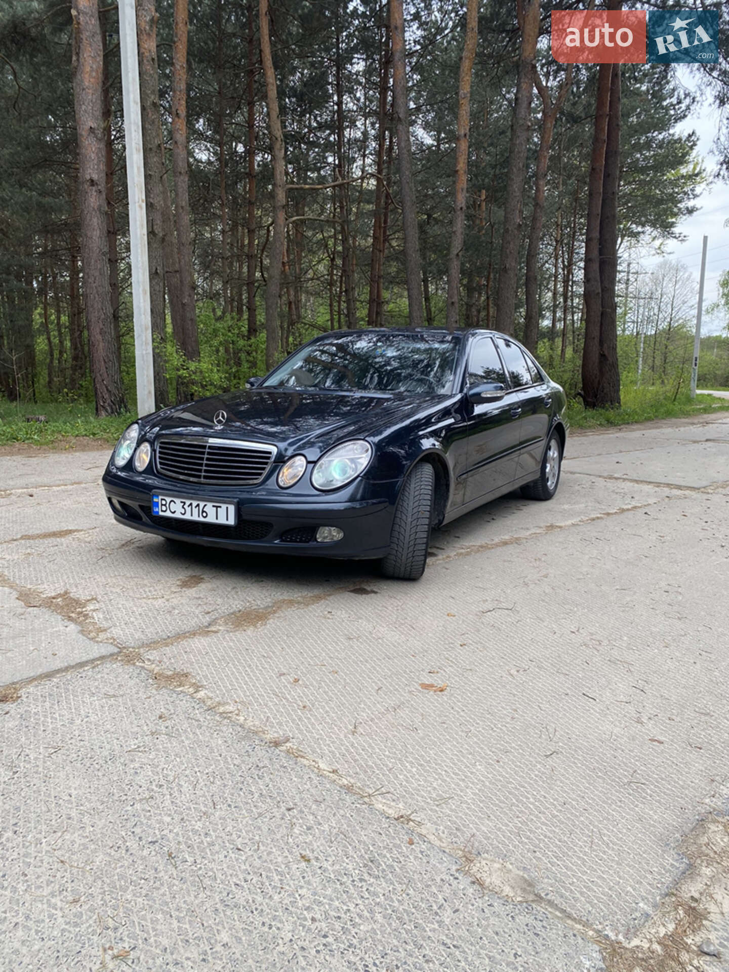 Головне фото звіту автомобіля MERCEDES-BENZ E 220 2003