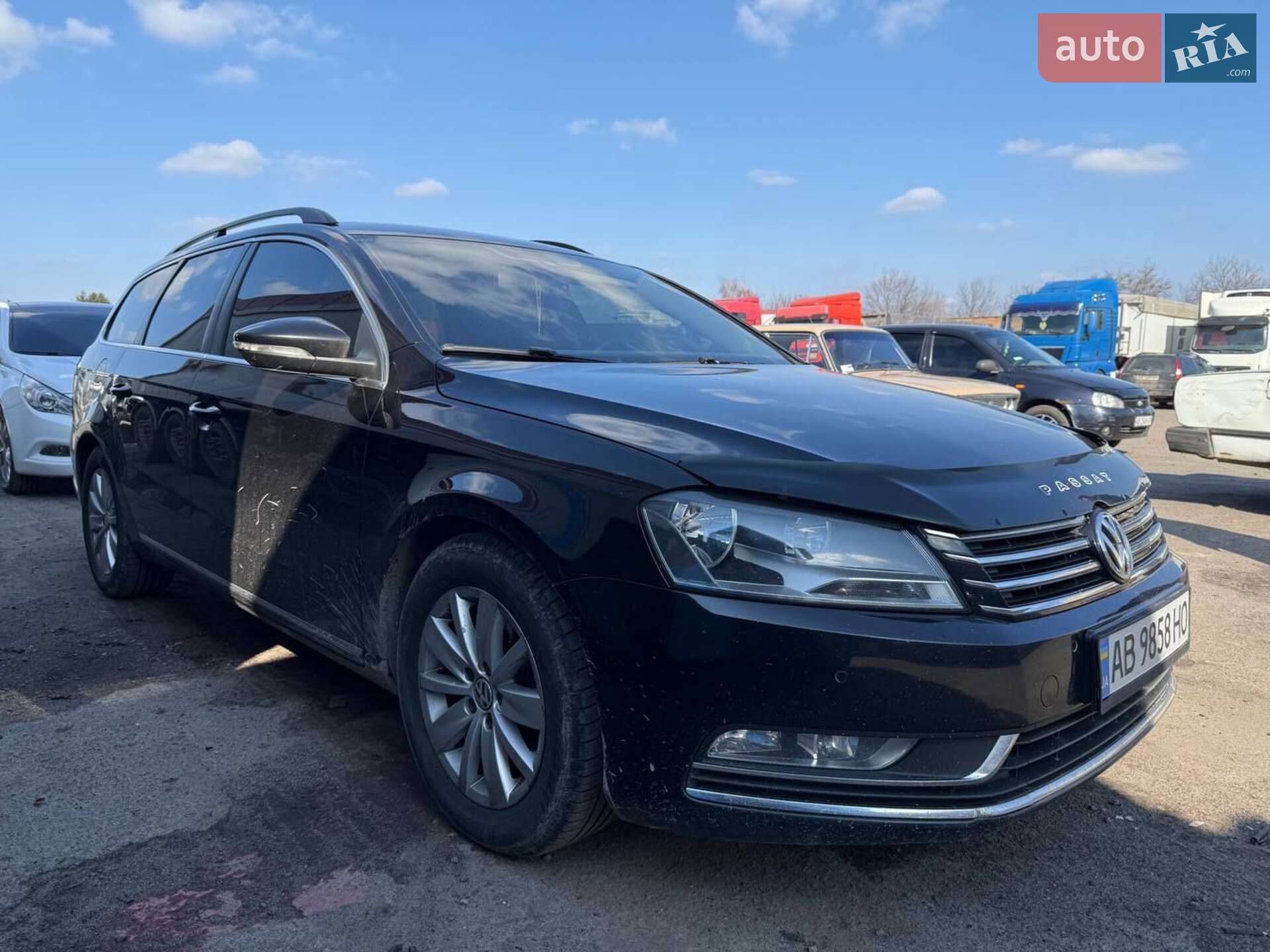 VOLKSWAGEN PASSAT 2013