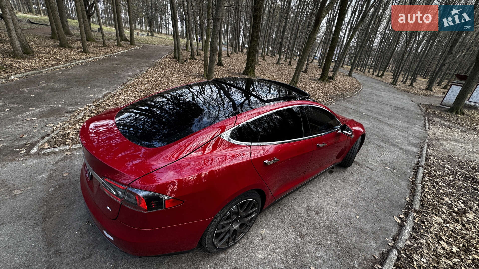 Tesla Model S 2014