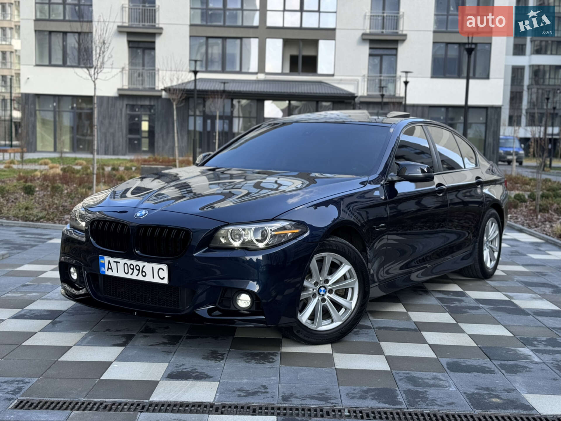 Головне фото звіту автомобіля BMW 528I 2014