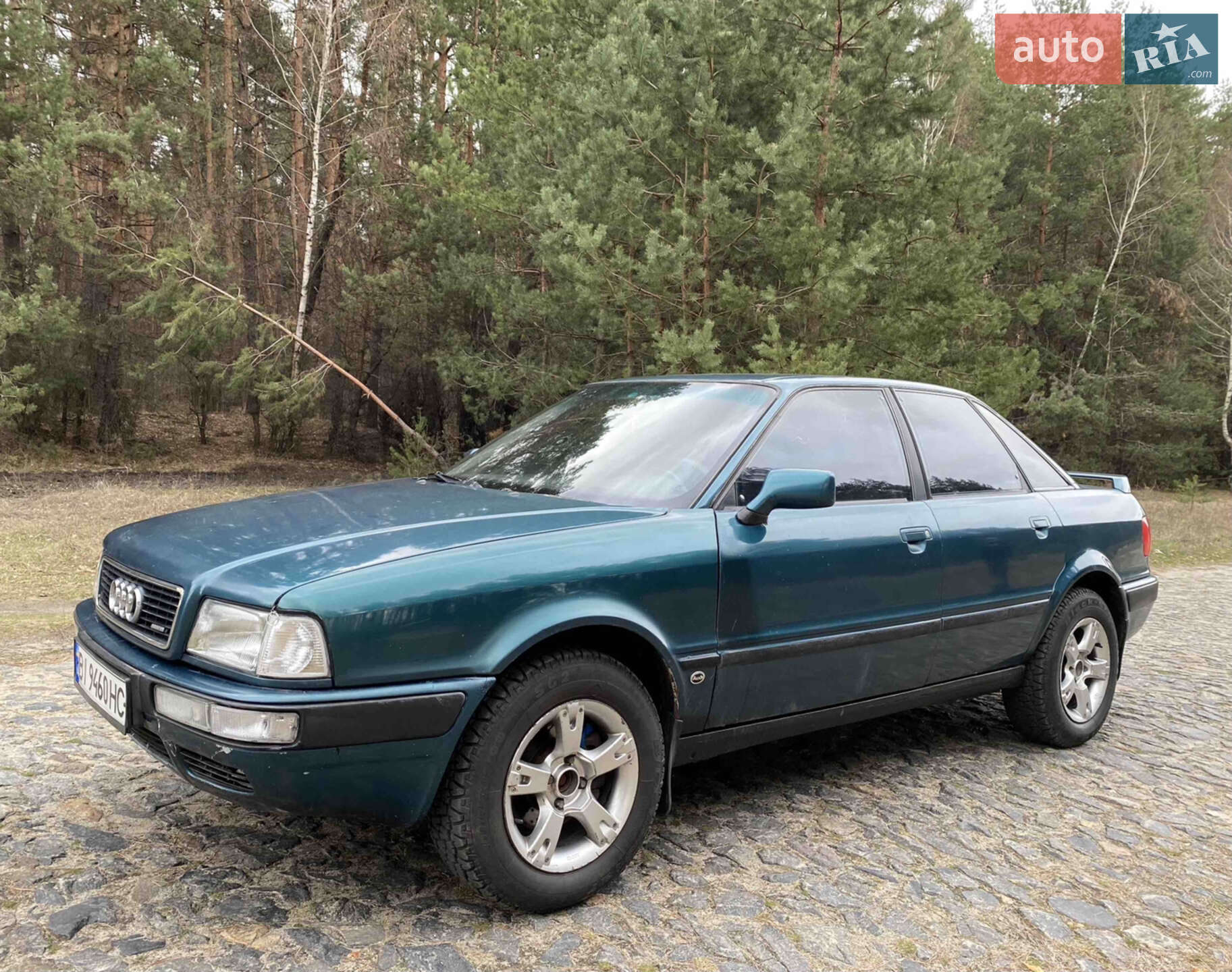 Головне фото звіту автомобіля AUDI 80 1991