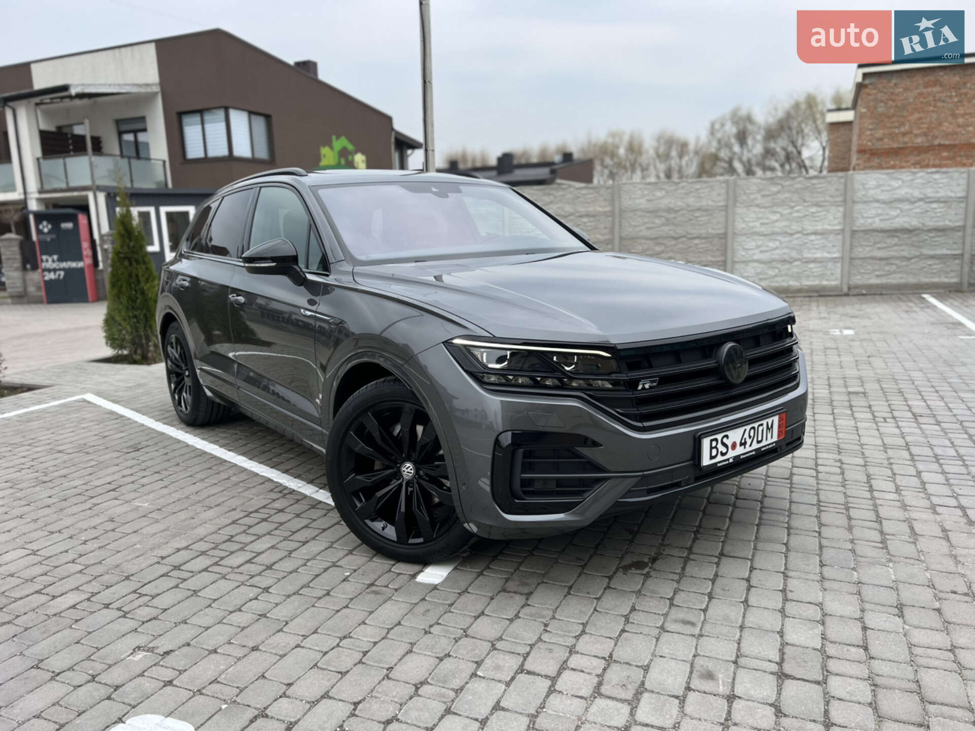 VOLKSWAGEN TOUAREG 2019
