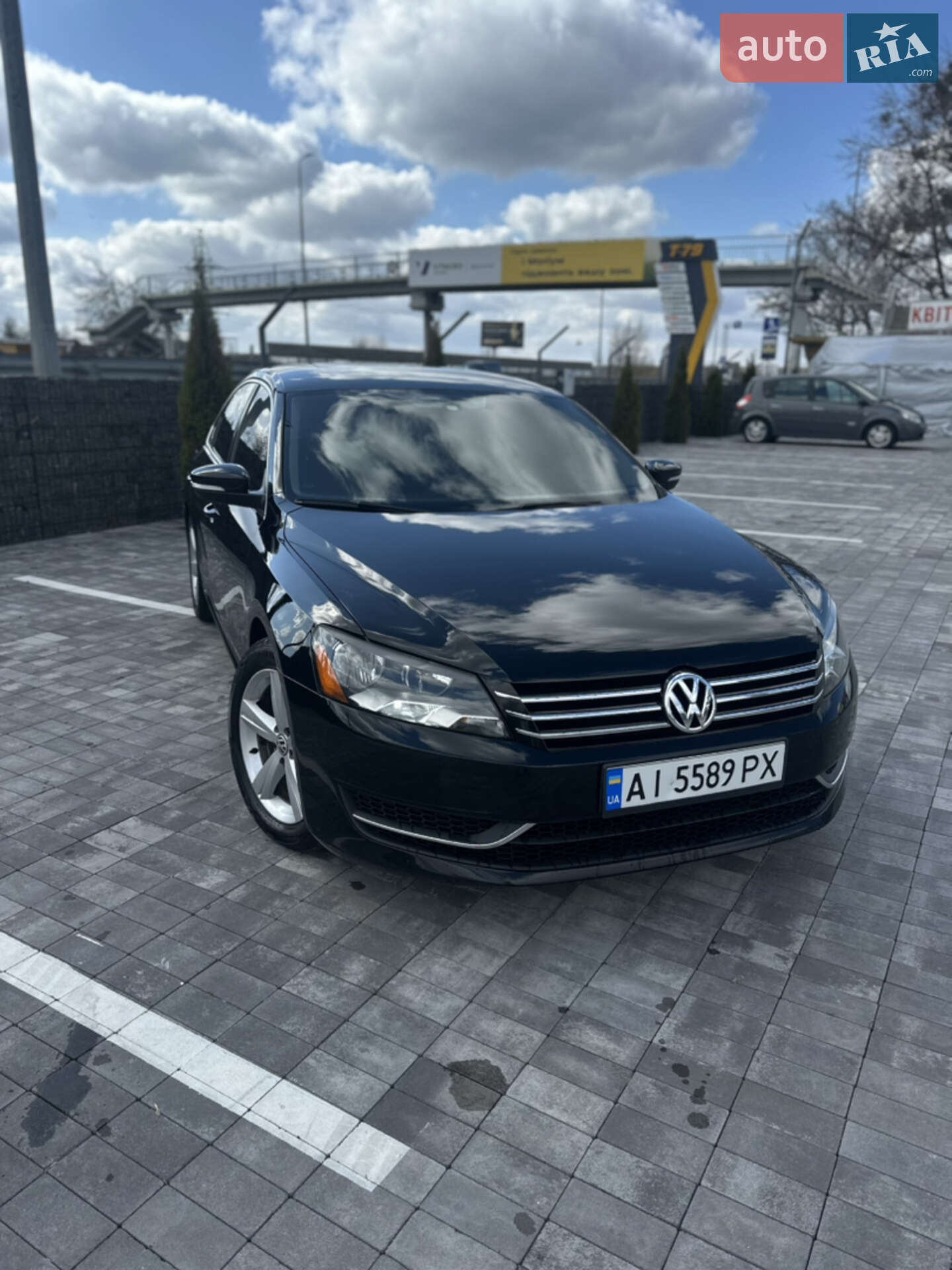 VOLKSWAGEN PASSAT 2013