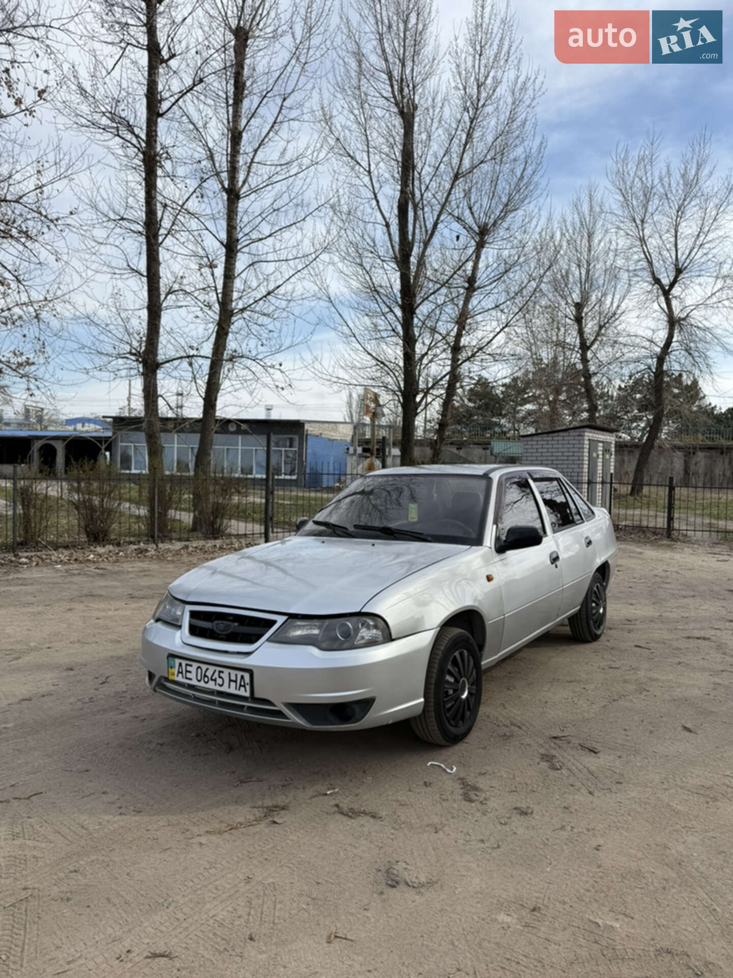 DAEWOO NEXIA 2011