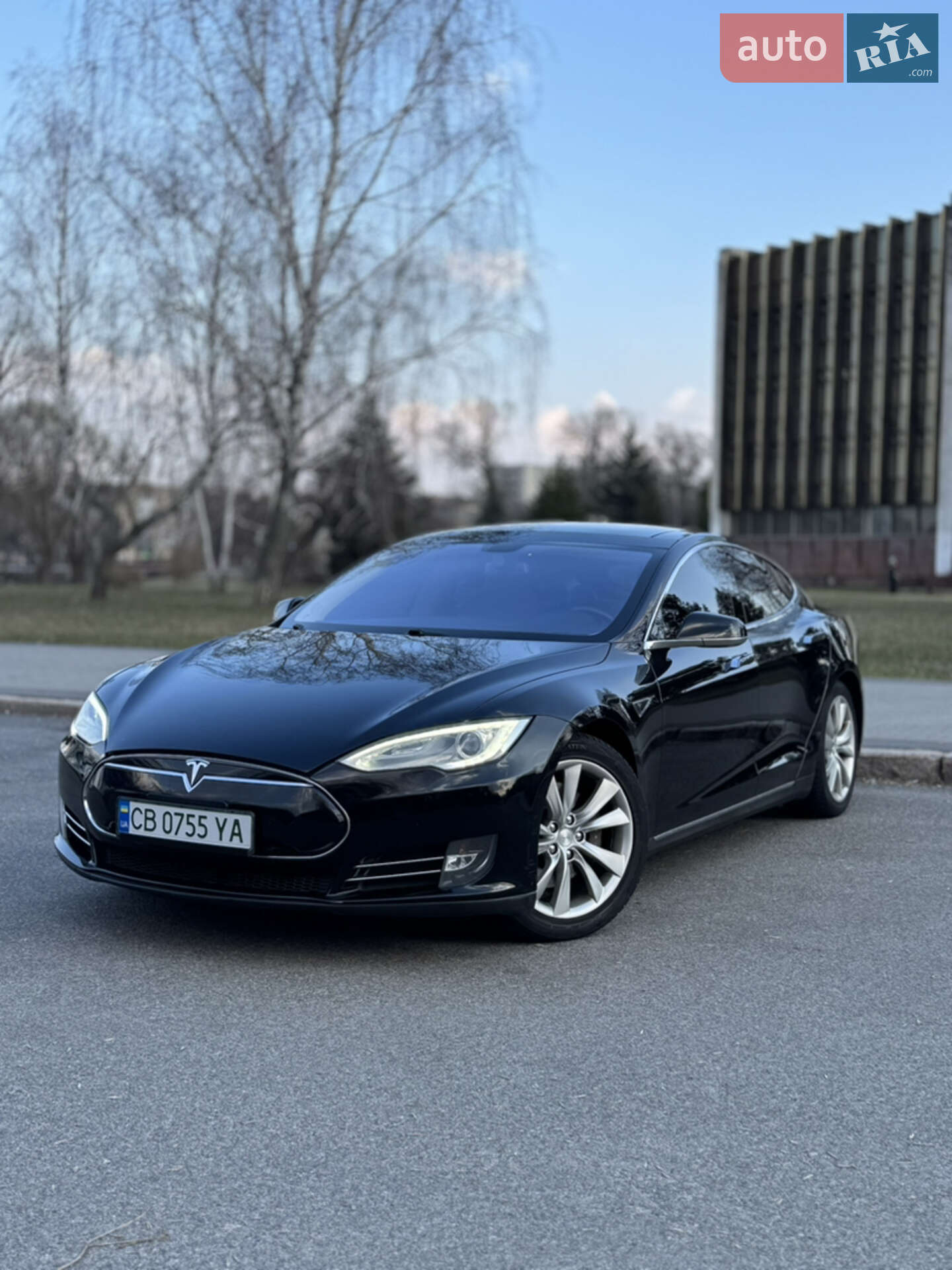 TESLA MODEL S 2014