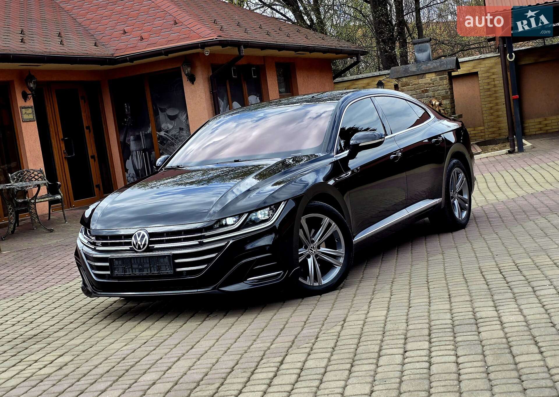 VOLKSWAGEN ARTEON 2021