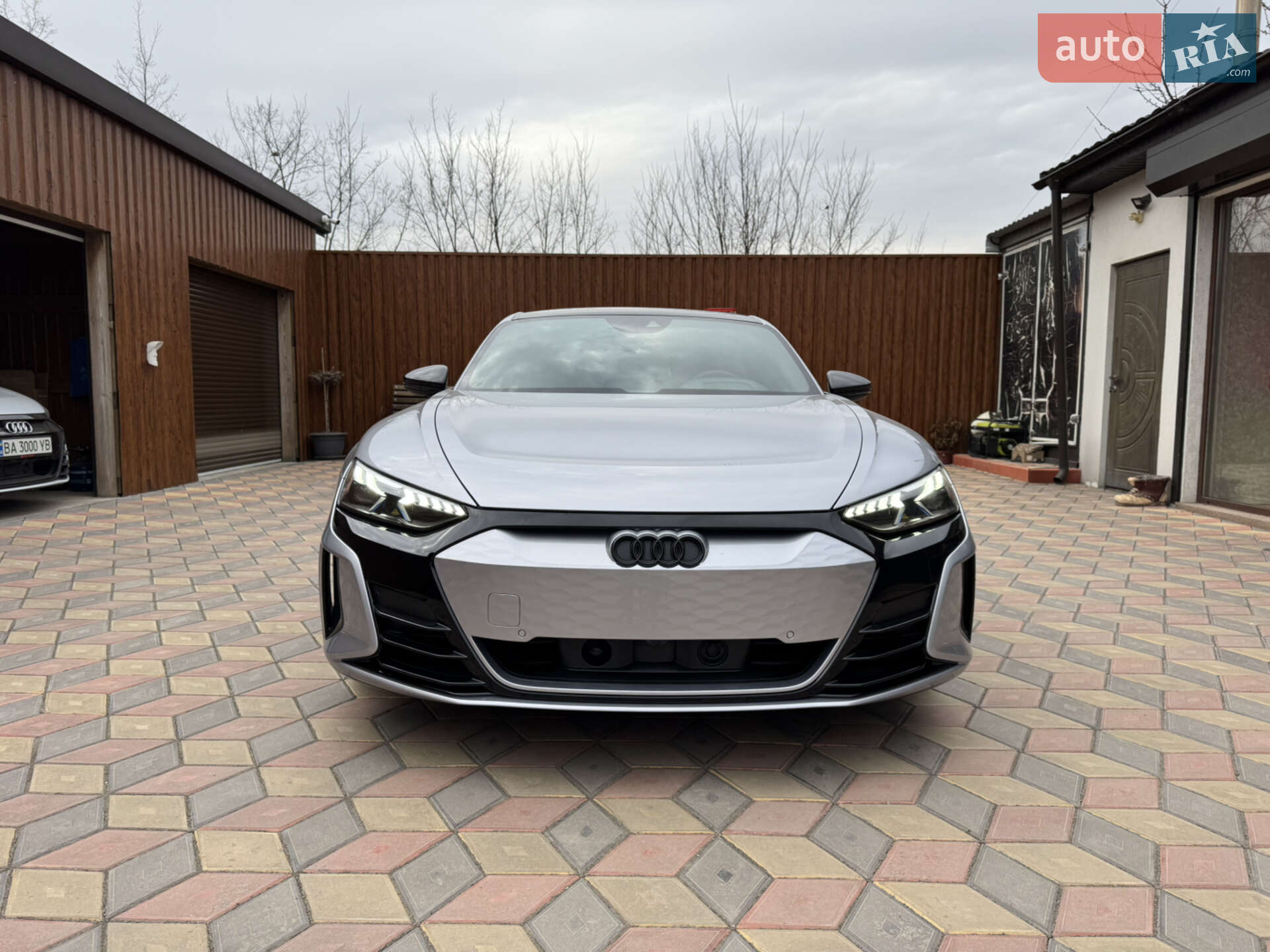 AUDI E-TRON 2023