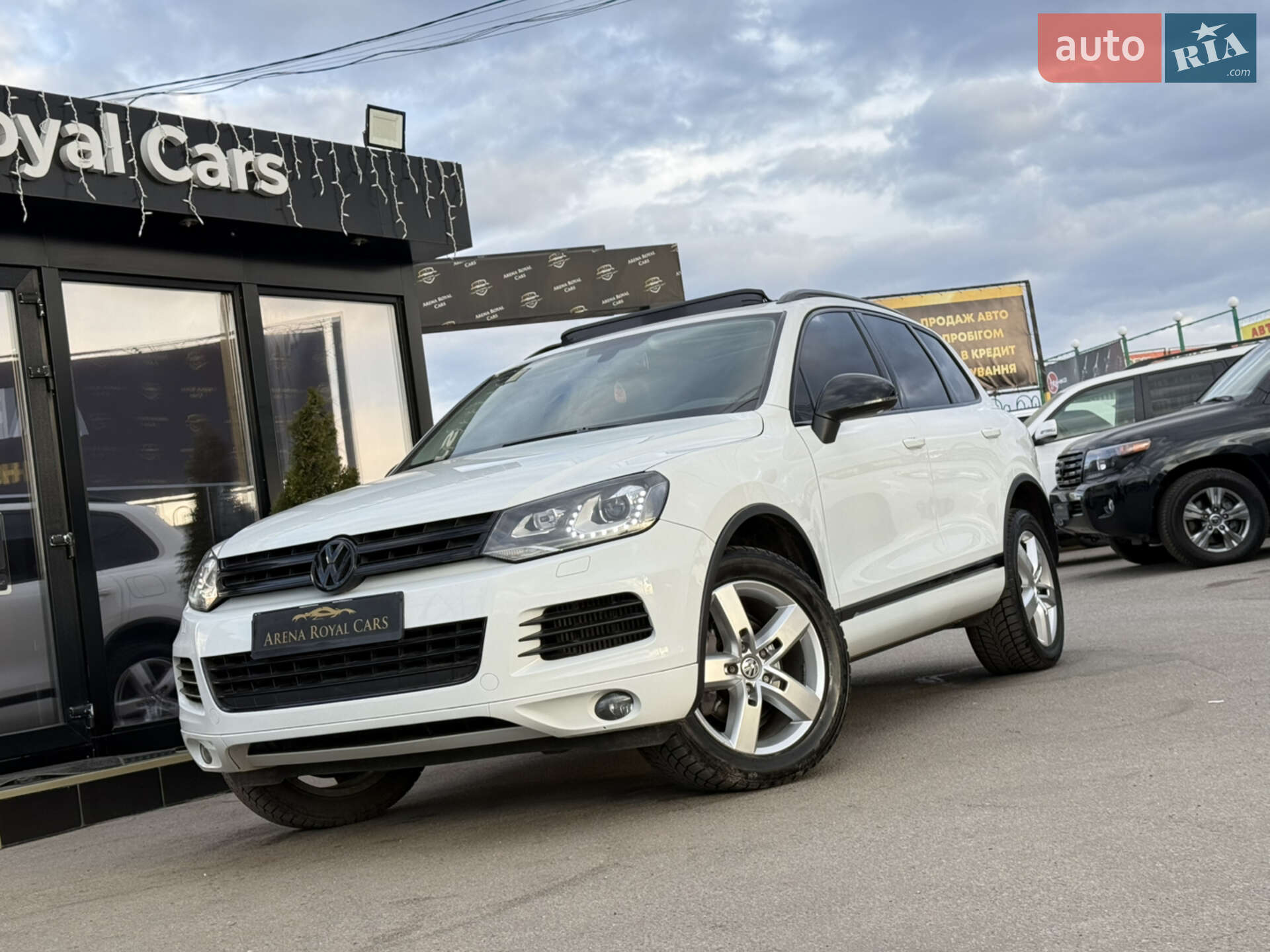 VOLKSWAGEN TOUAREG 2013