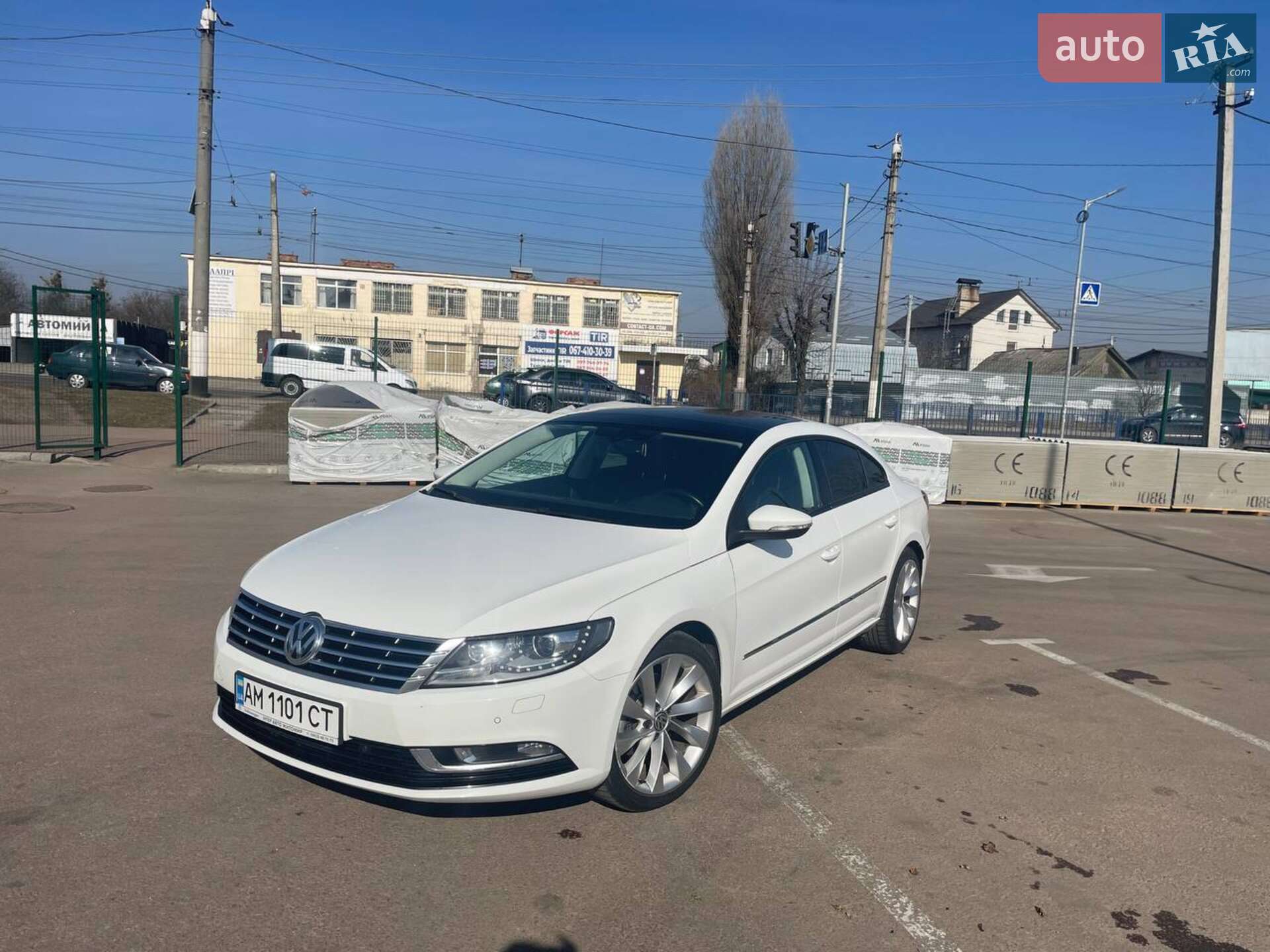 Головне фото звіту автомобіля VOLKSWAGEN PASSAT CC 2015