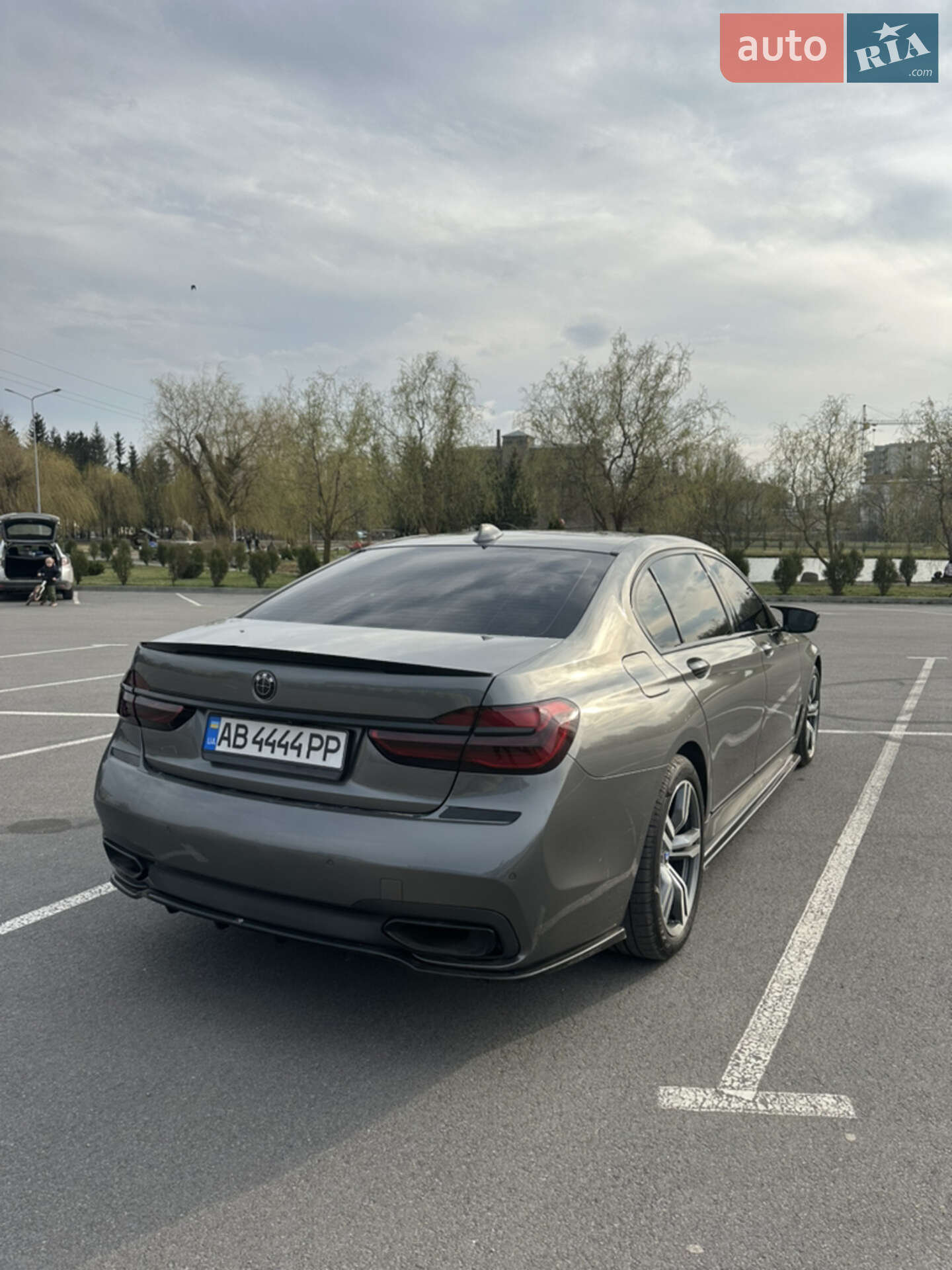 BMW 740I 2018