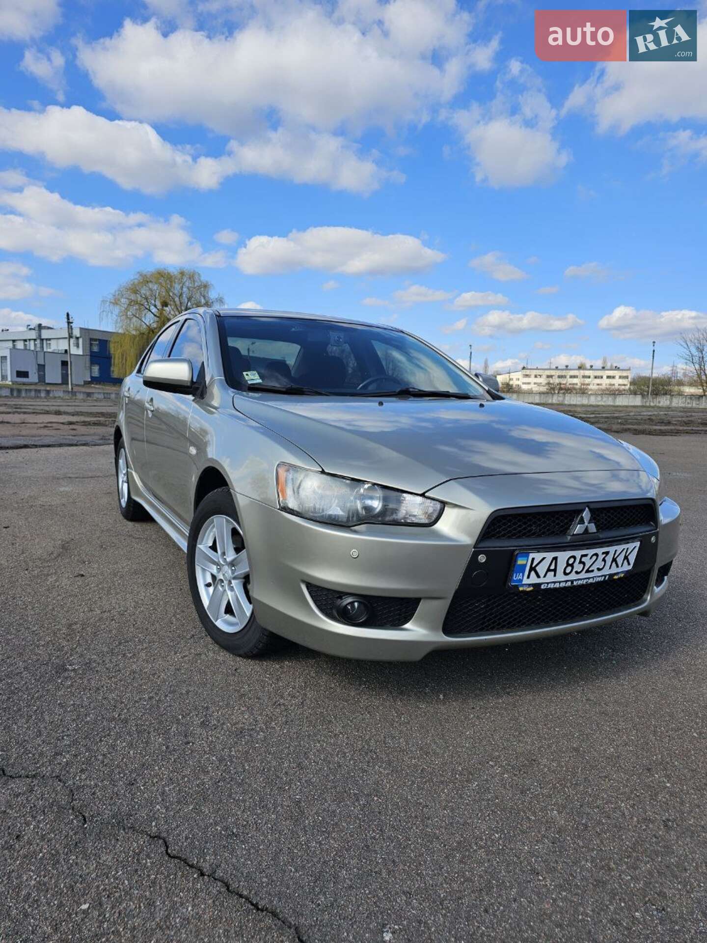 MITSUBISHI LANCER 2009