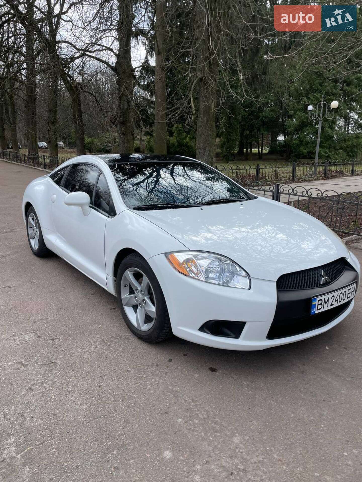 MITSUBISHI ECLIPSE 2011