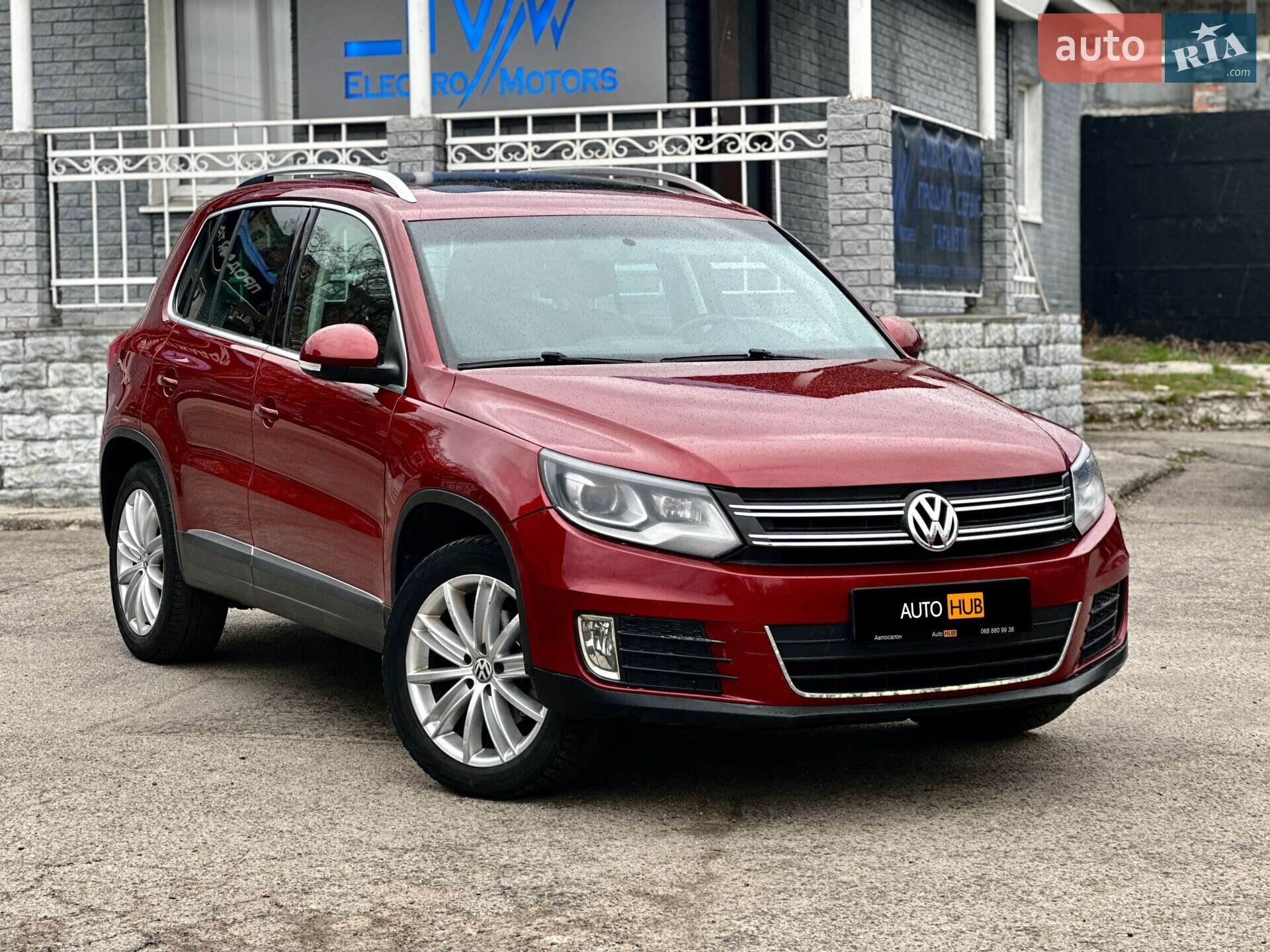VOLKSWAGEN TIGUAN 2013