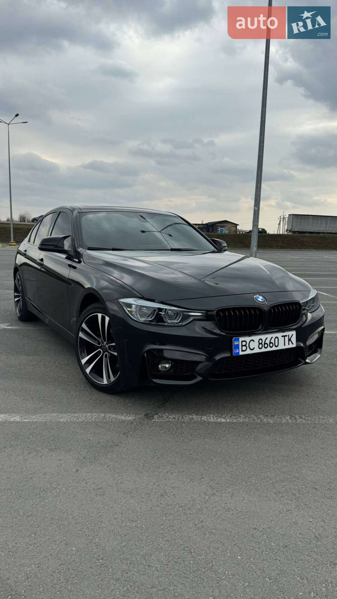BMW 330I XDRIVE 2017