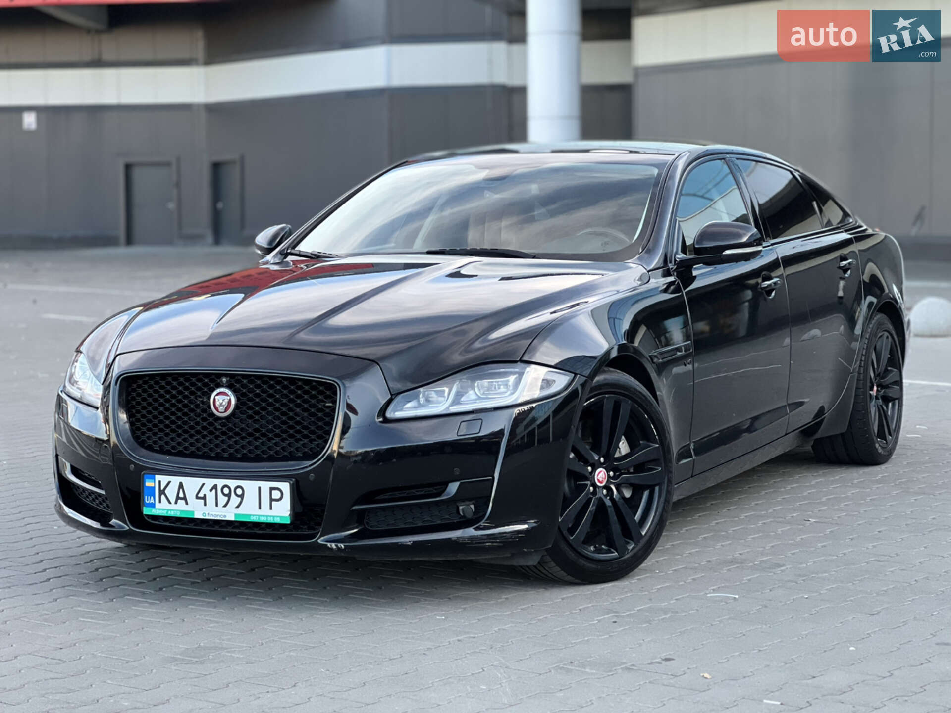 JAGUAR XJ 2016
