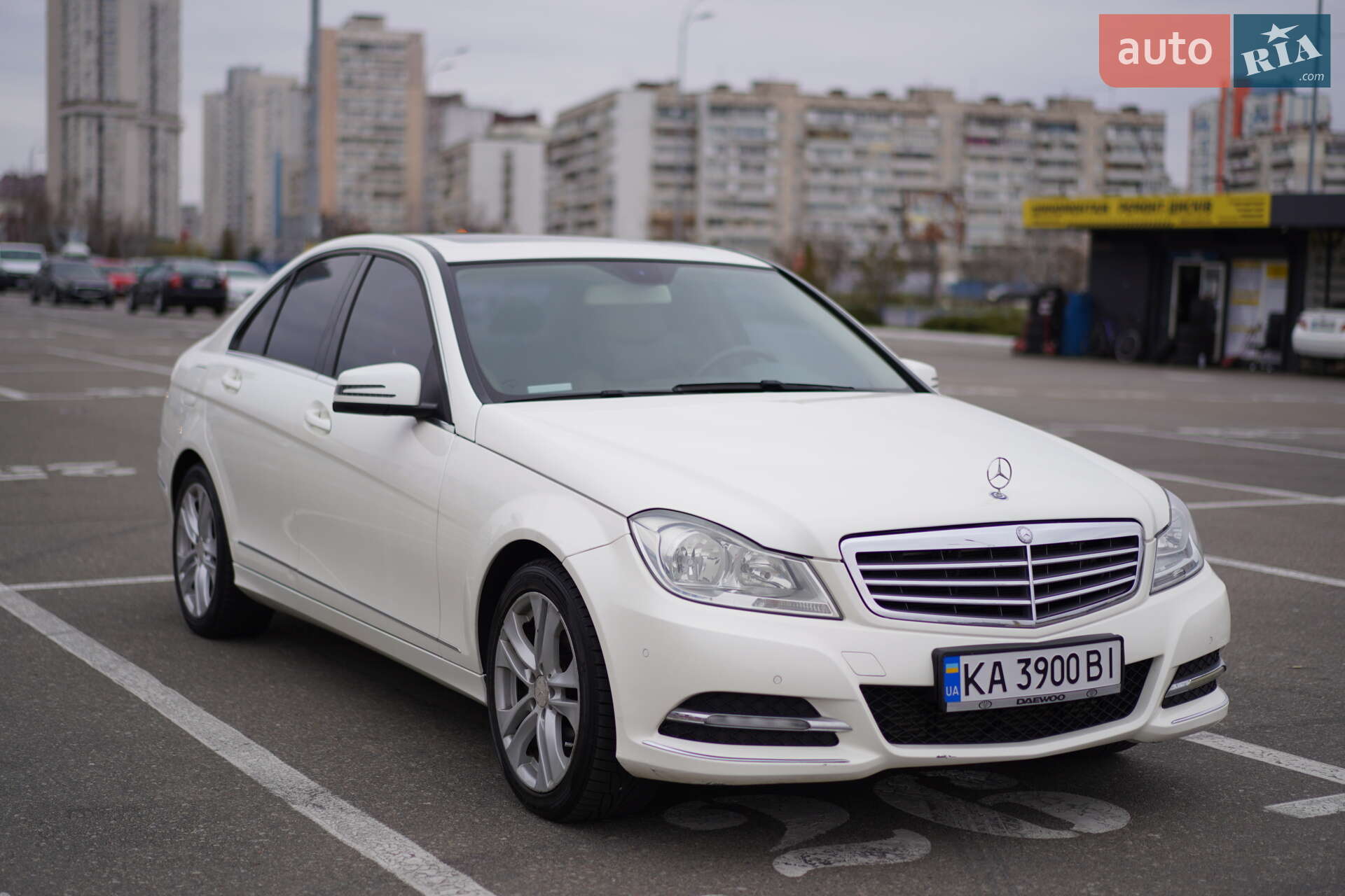 MERCEDES-BENZ C 250 2013