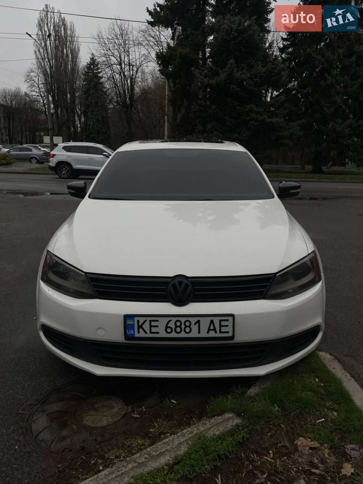 VOLKSWAGEN JETTA 2011