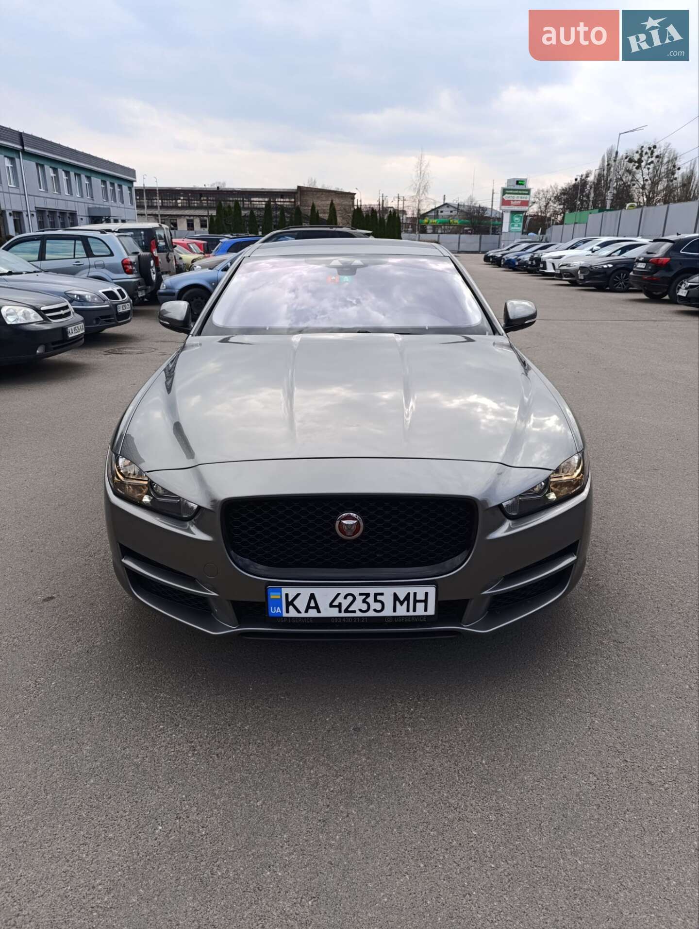 Jaguar XE 2016