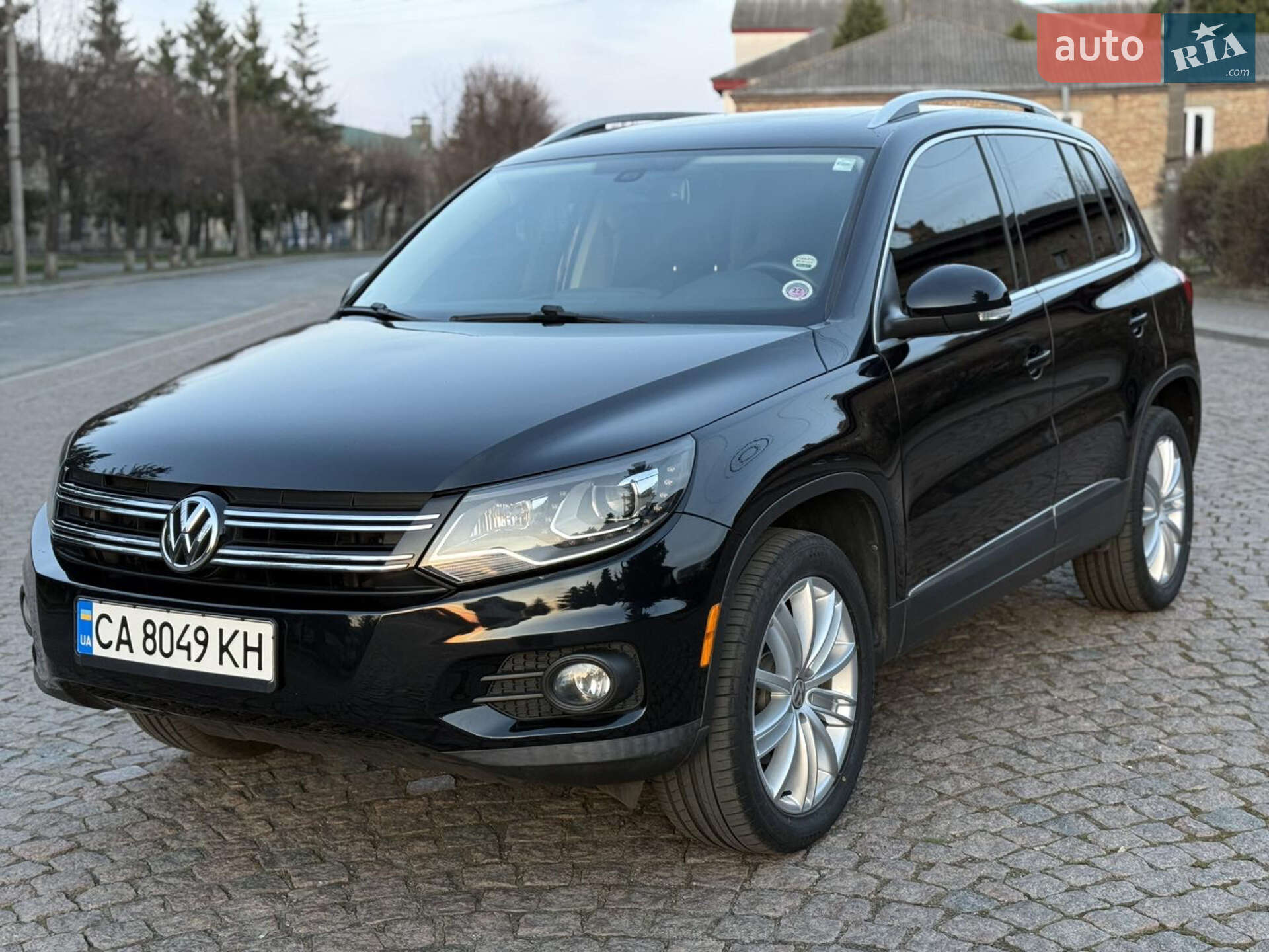 VOLKSWAGEN TIGUAN 2015