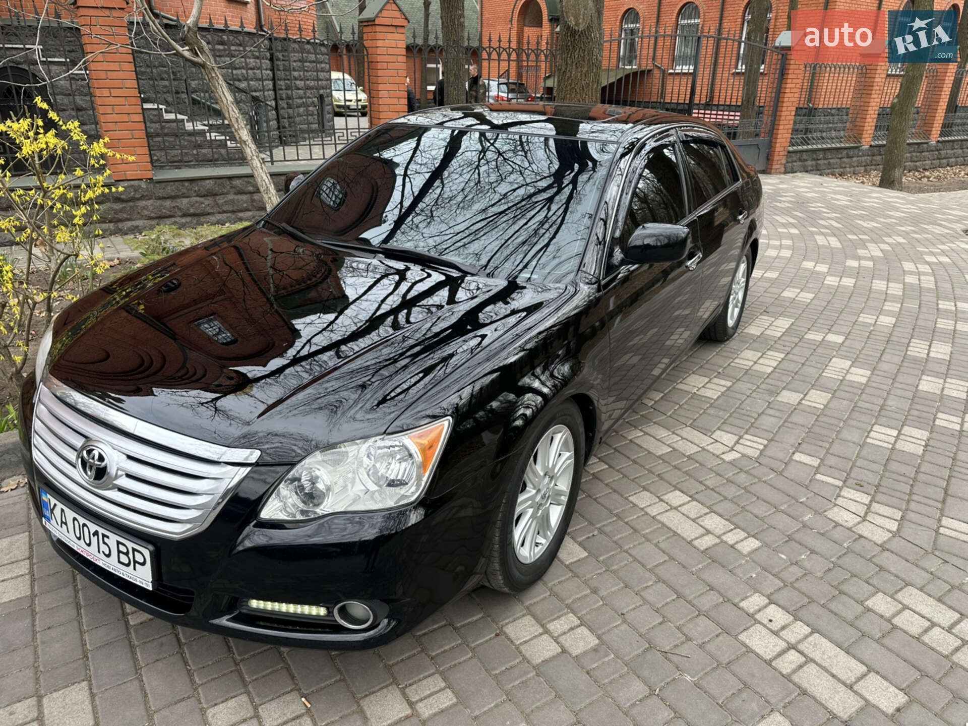 TOYOTA AVALON