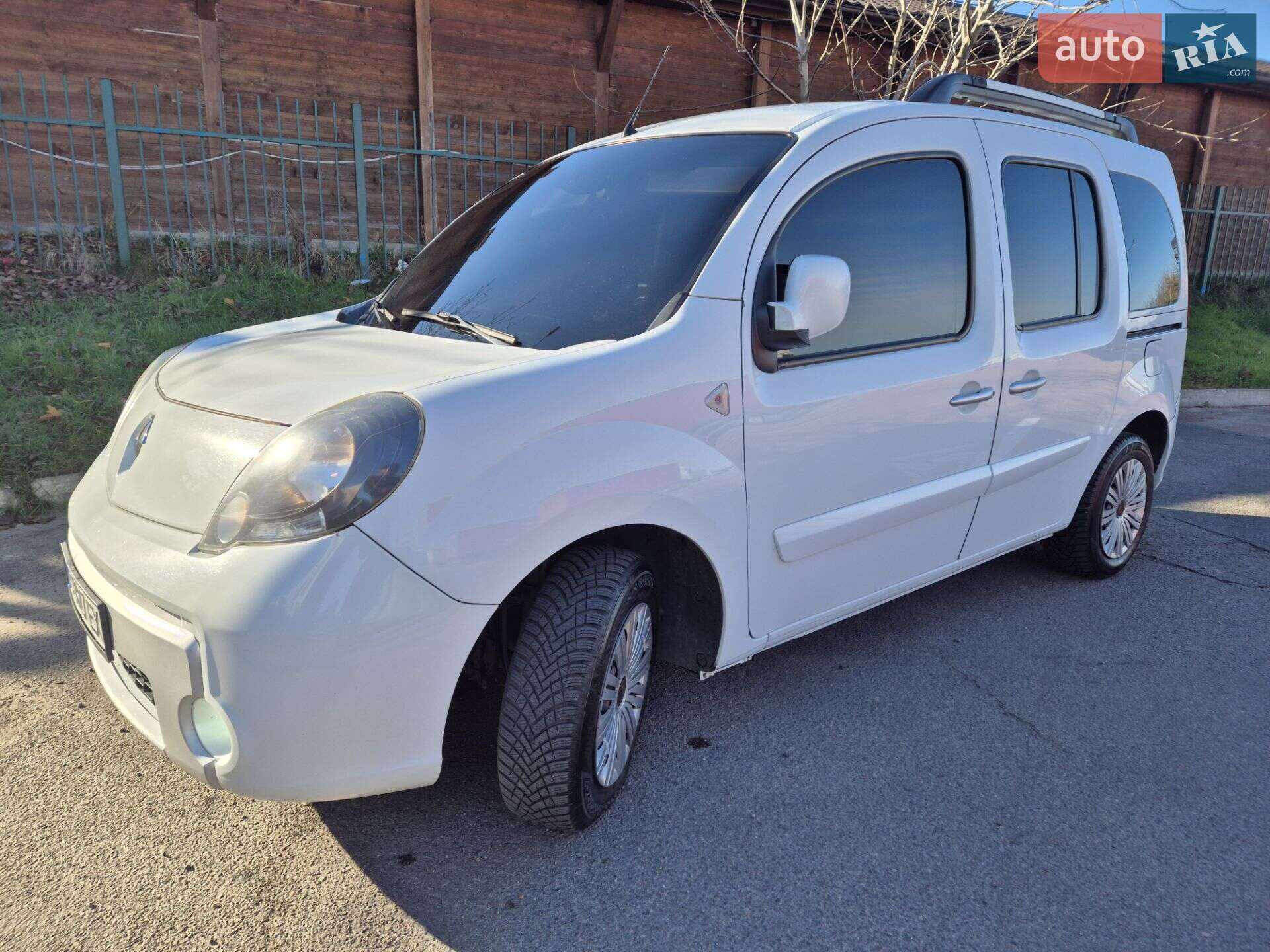RENAULT KANGOO 2011