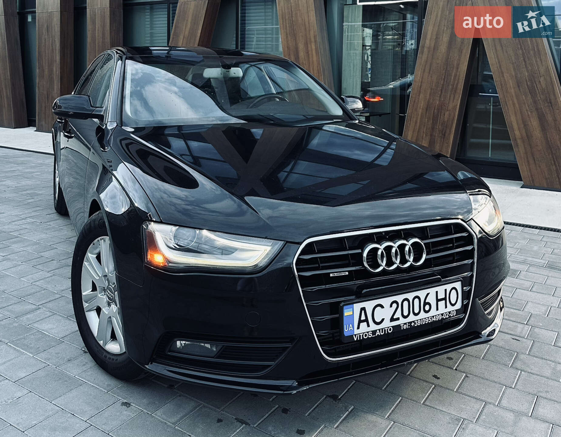AUDI A4 2012