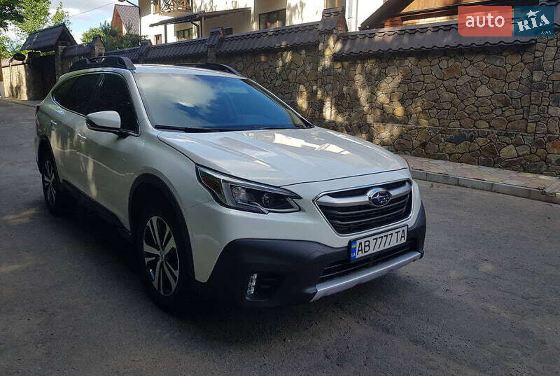 SUBARU OUTBACK 2021