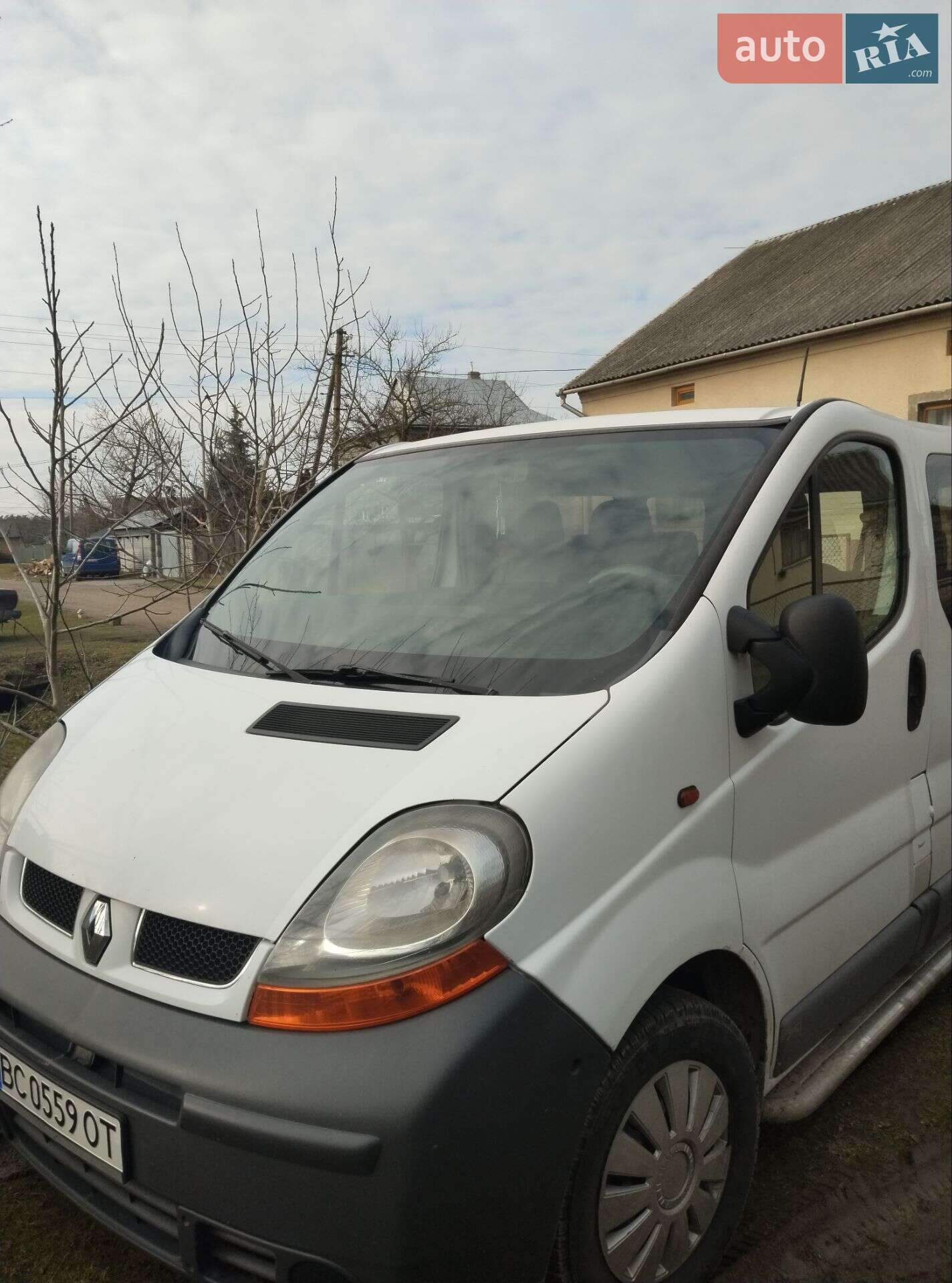 RENAULT TRAFIC 2005