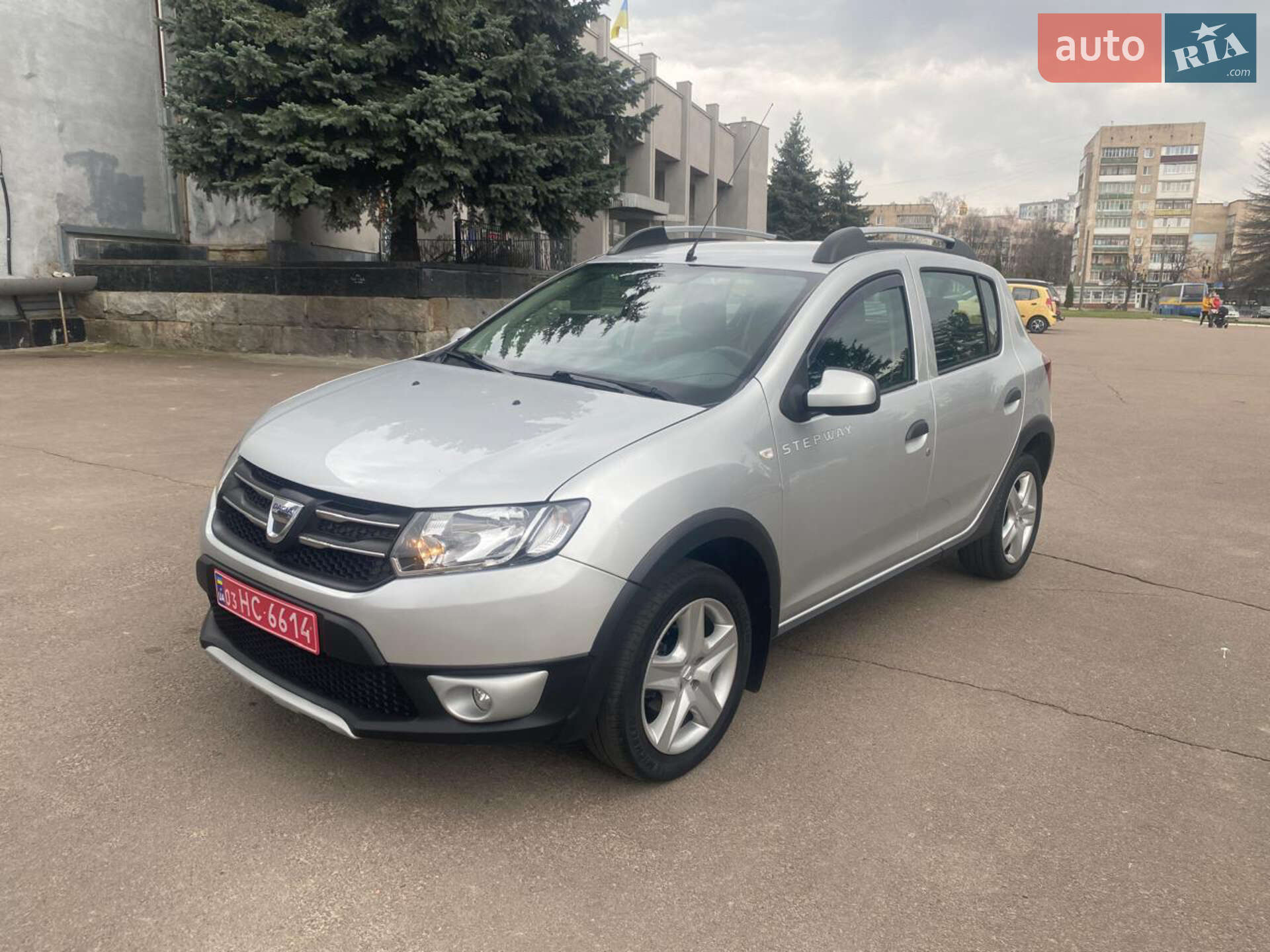 DACIA SANDERO 2013