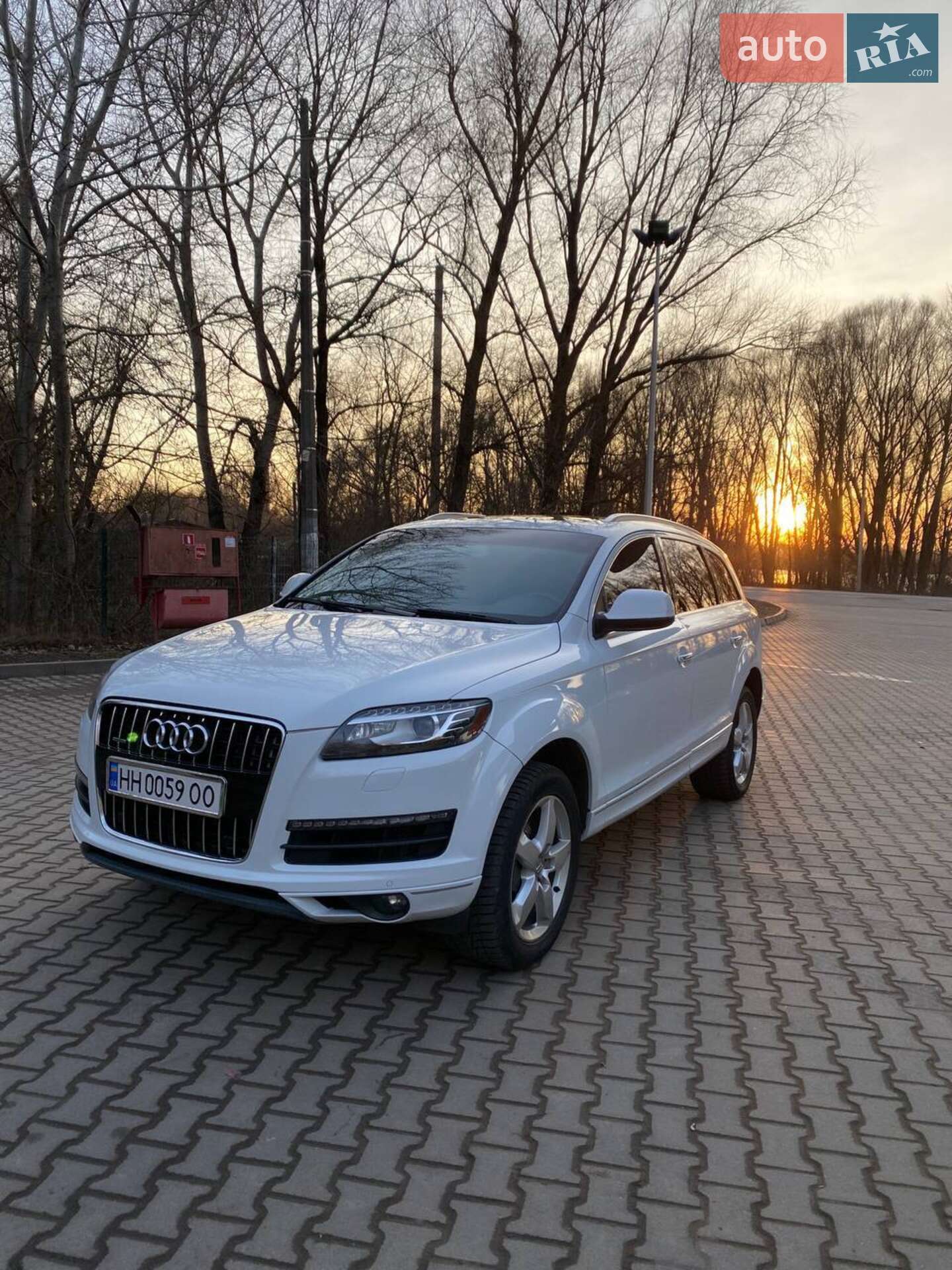 AUDI Q7 2015