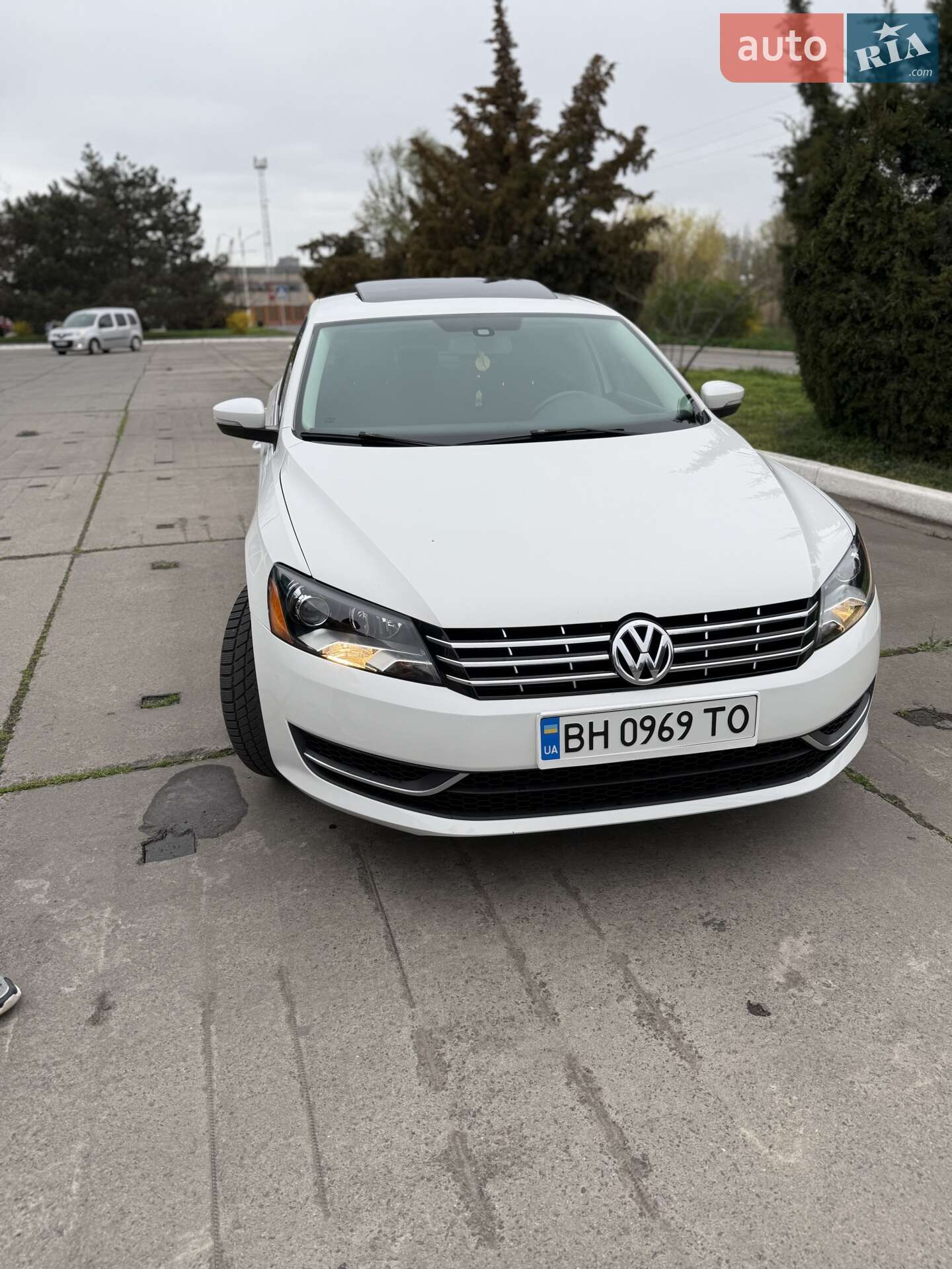 VOLKSWAGEN PASSAT 2015