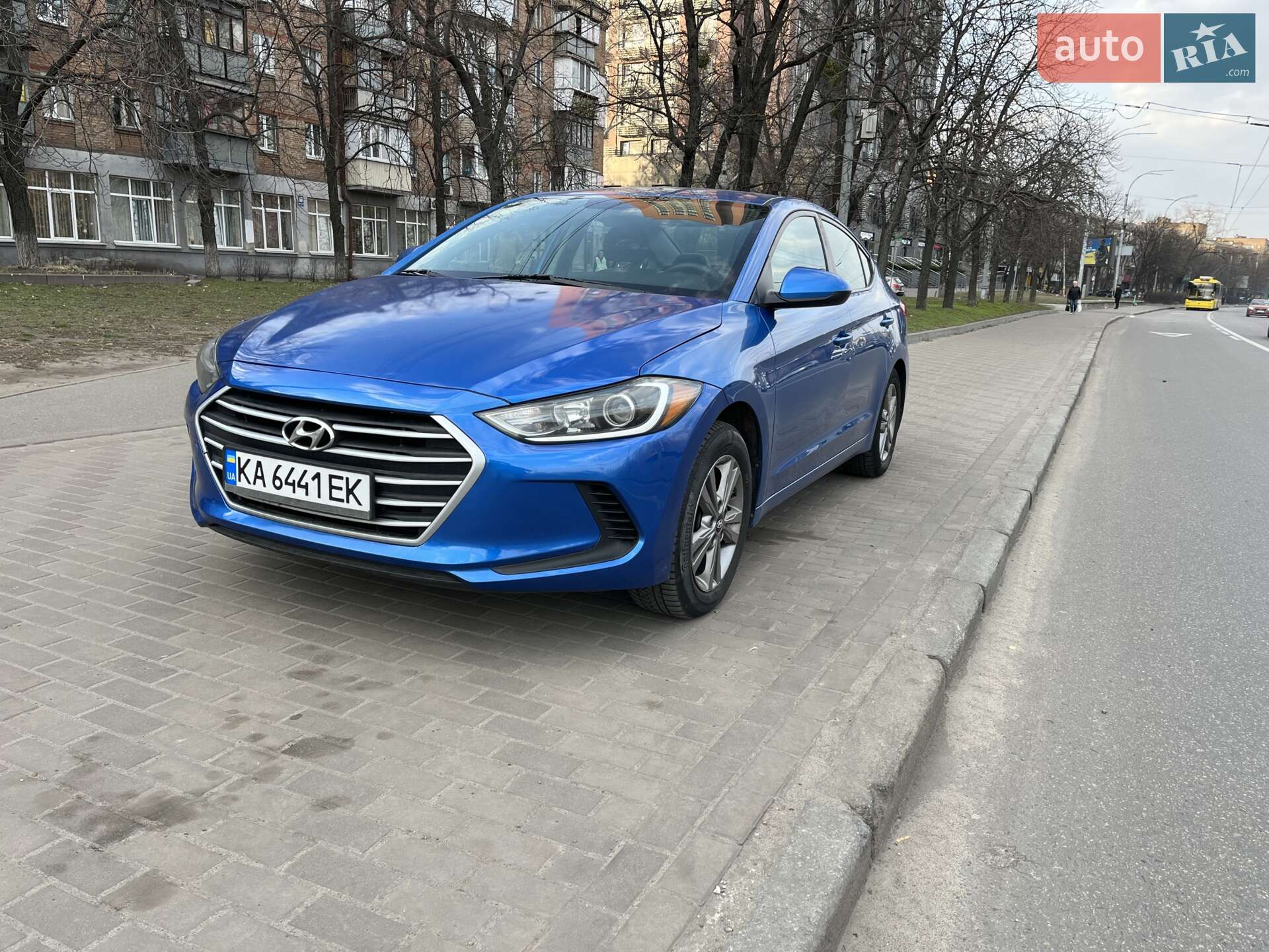 HYUNDAI ELANTRA 2018