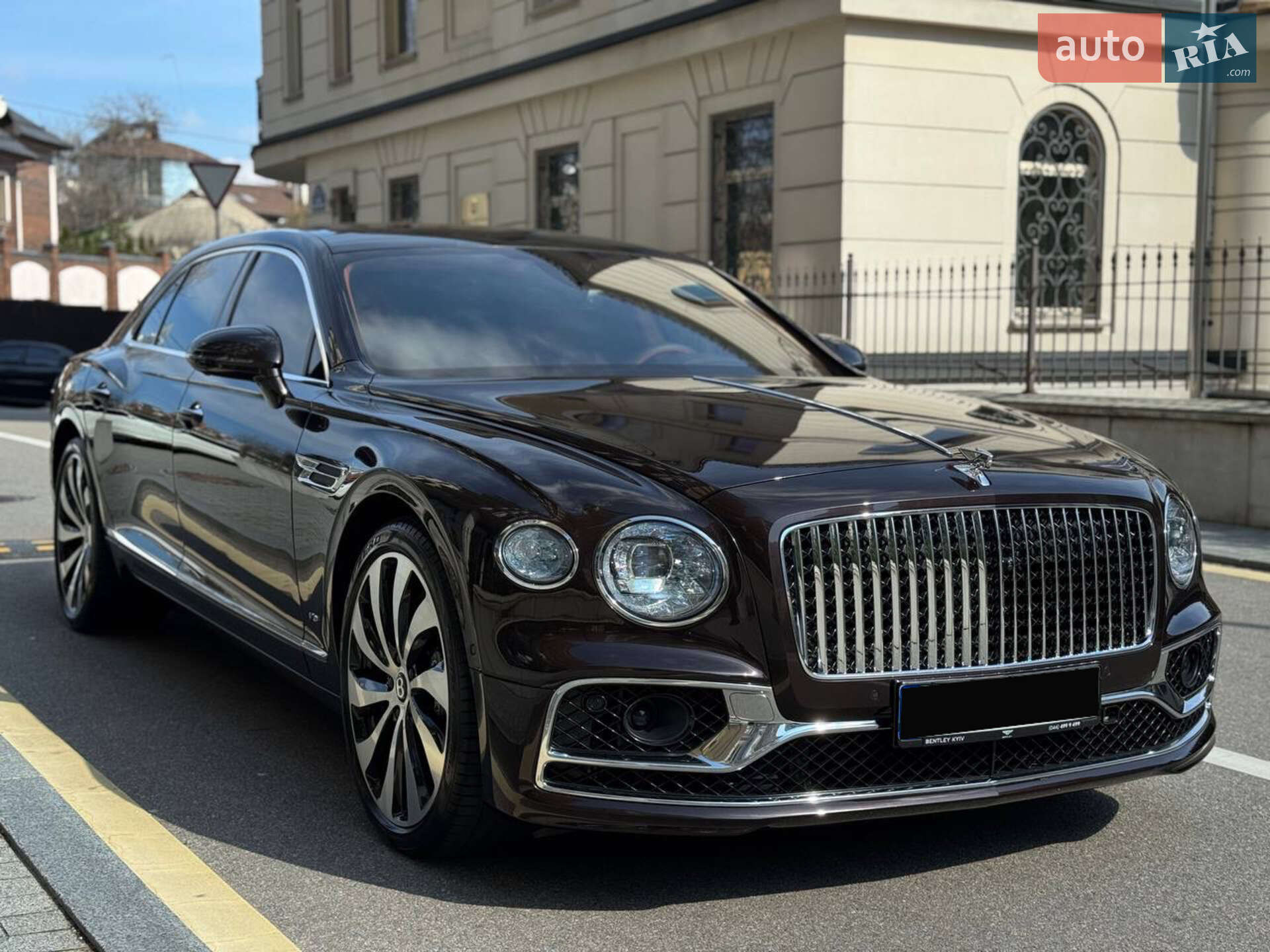 BENTLEY FLYING SPUR 2021