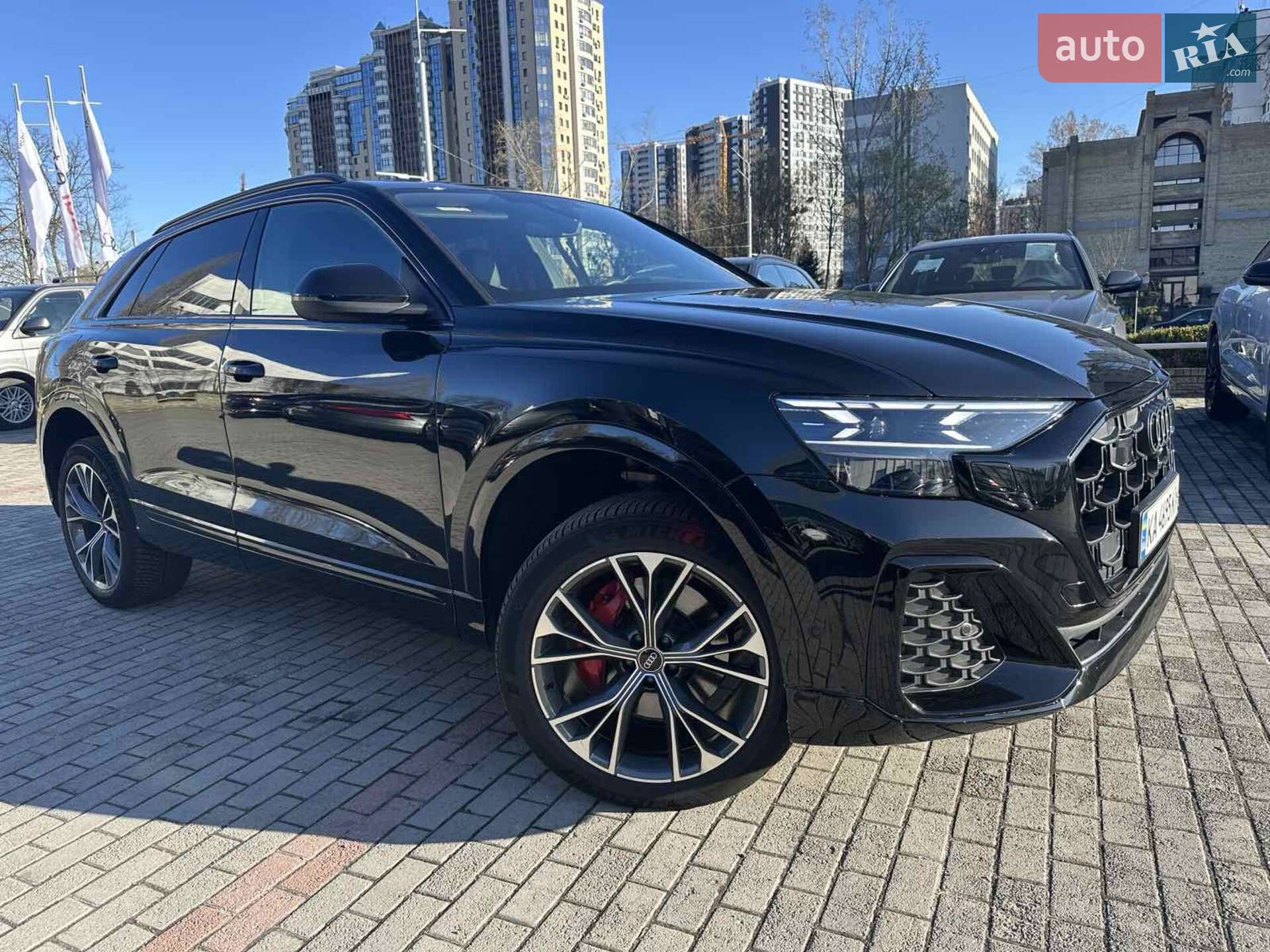 AUDI Q8 2023
