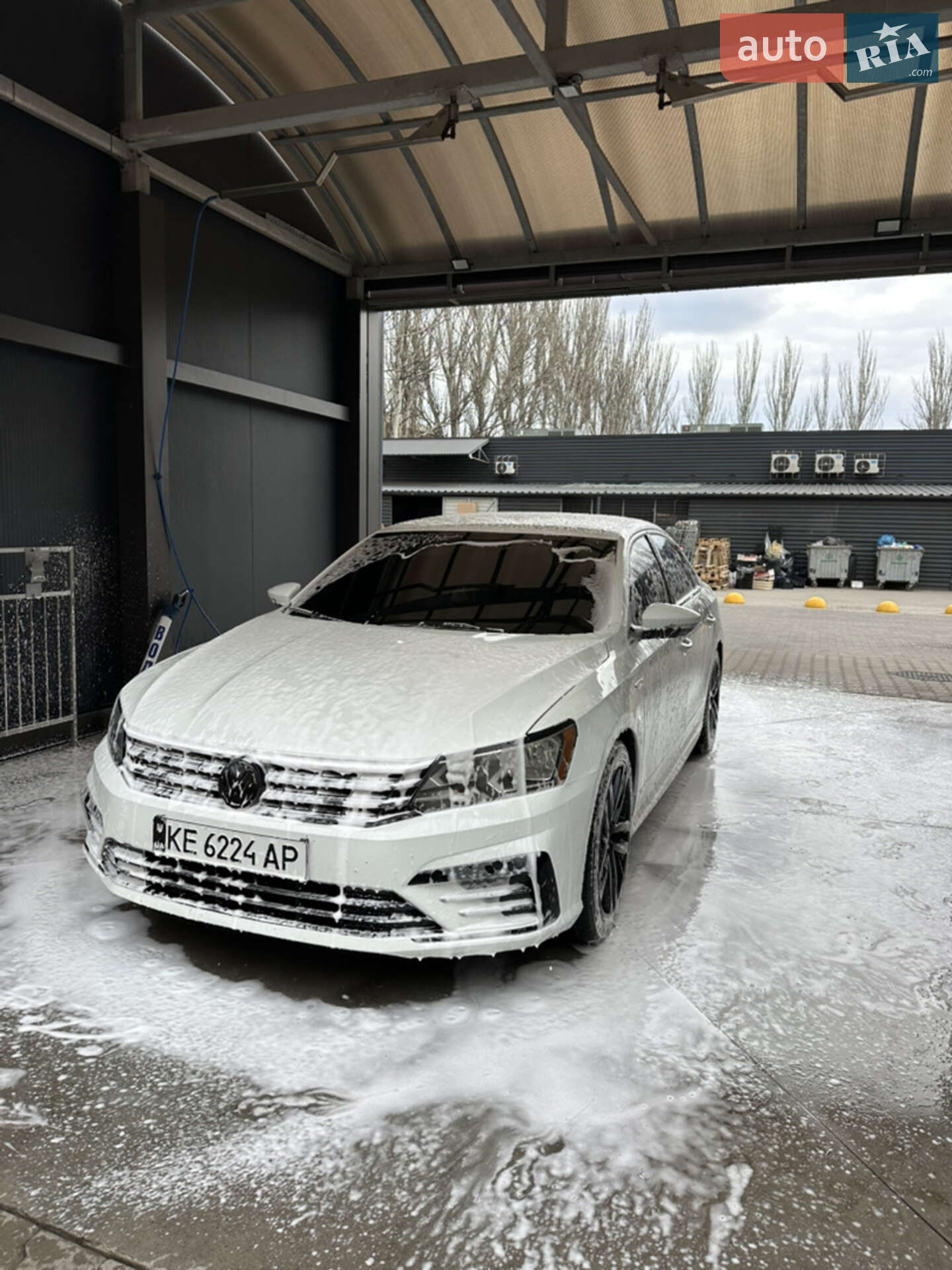 VOLKSWAGEN PASSAT 2016