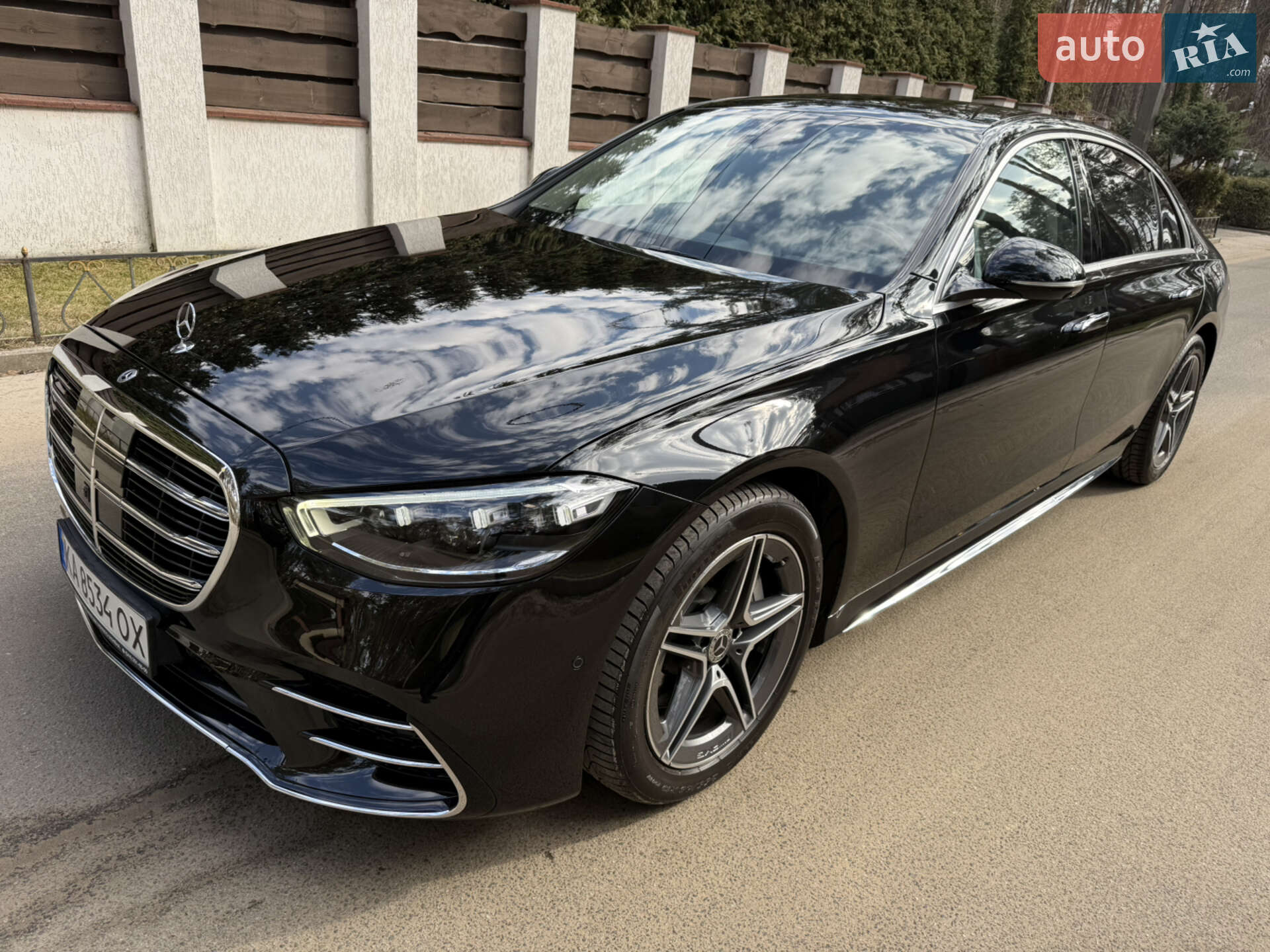 Mercedes-Benz S-Class 2021