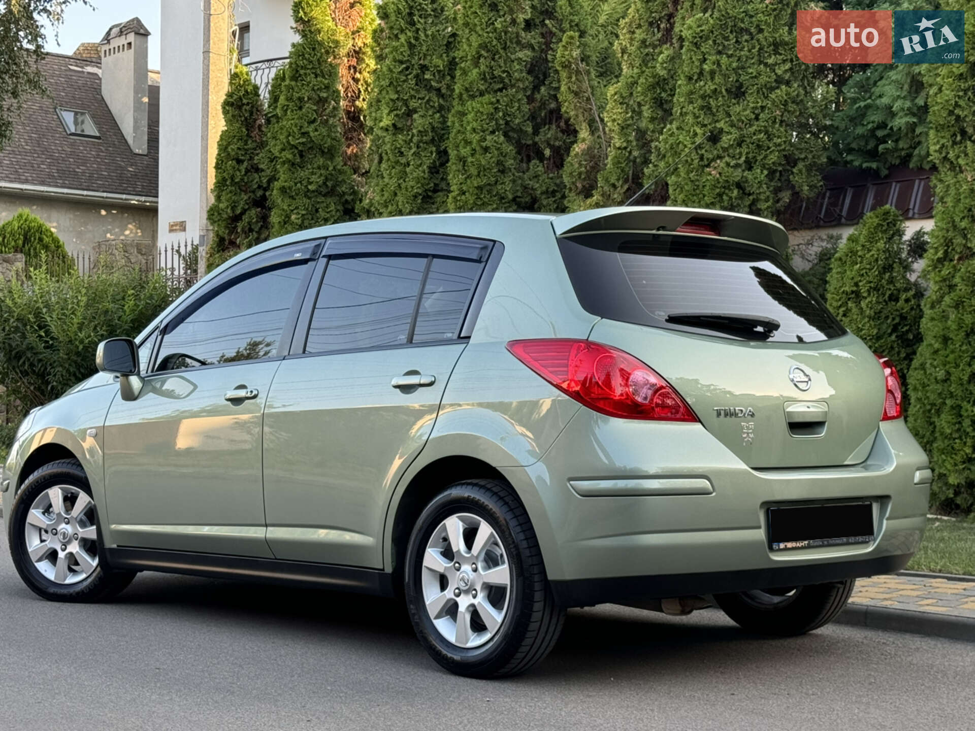 NISSAN TIIDA 2007