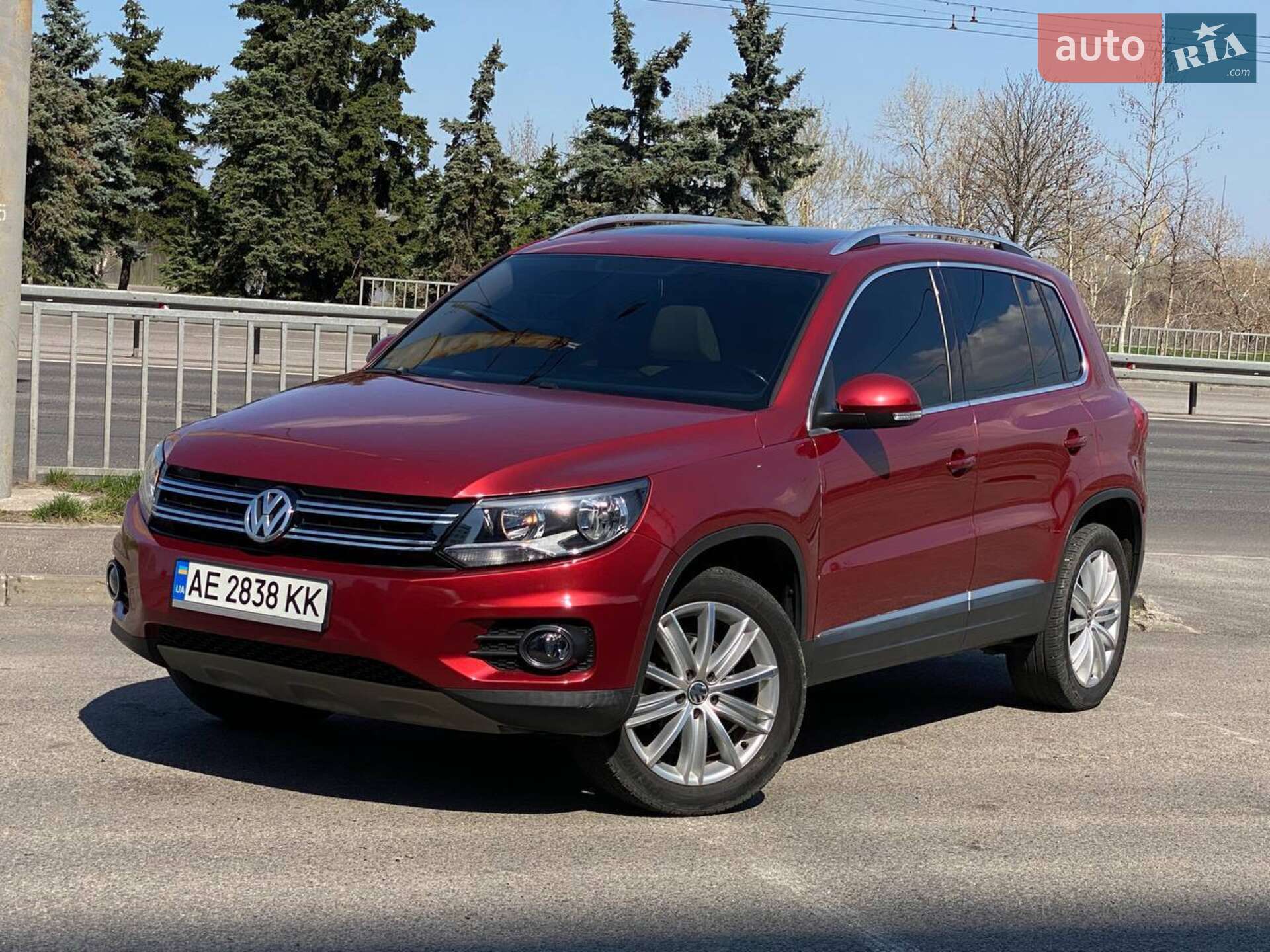 VOLKSWAGEN TIGUAN 2014