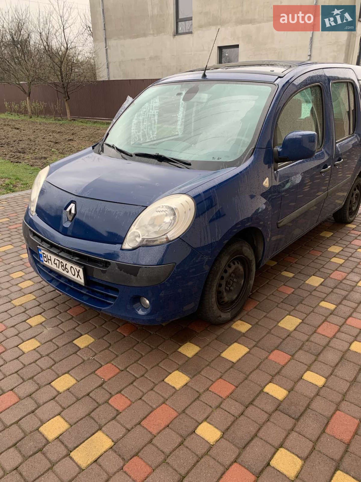 RENAULT KANGOO 2010
