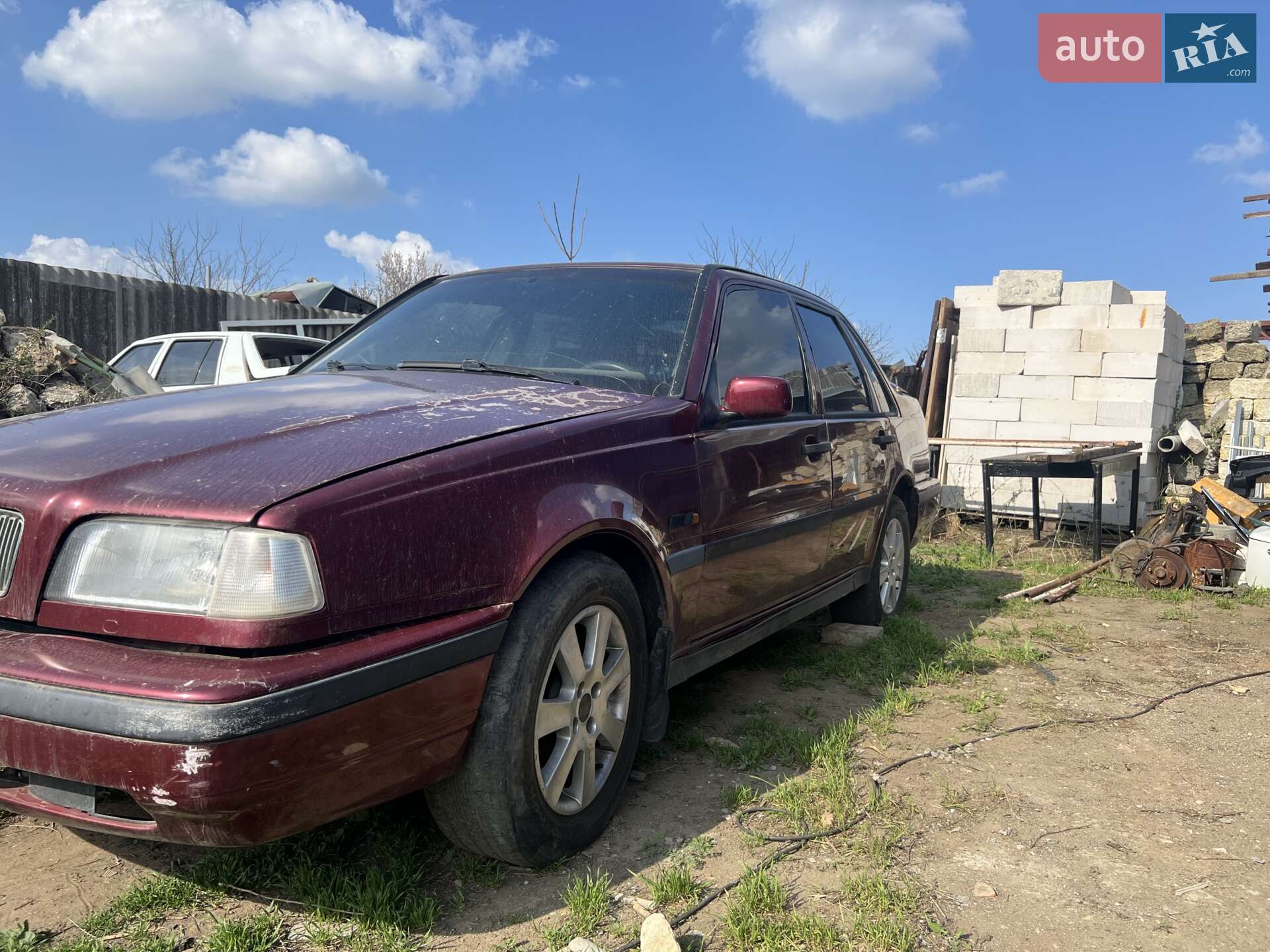 VOLVO 460 2.0 I 1995