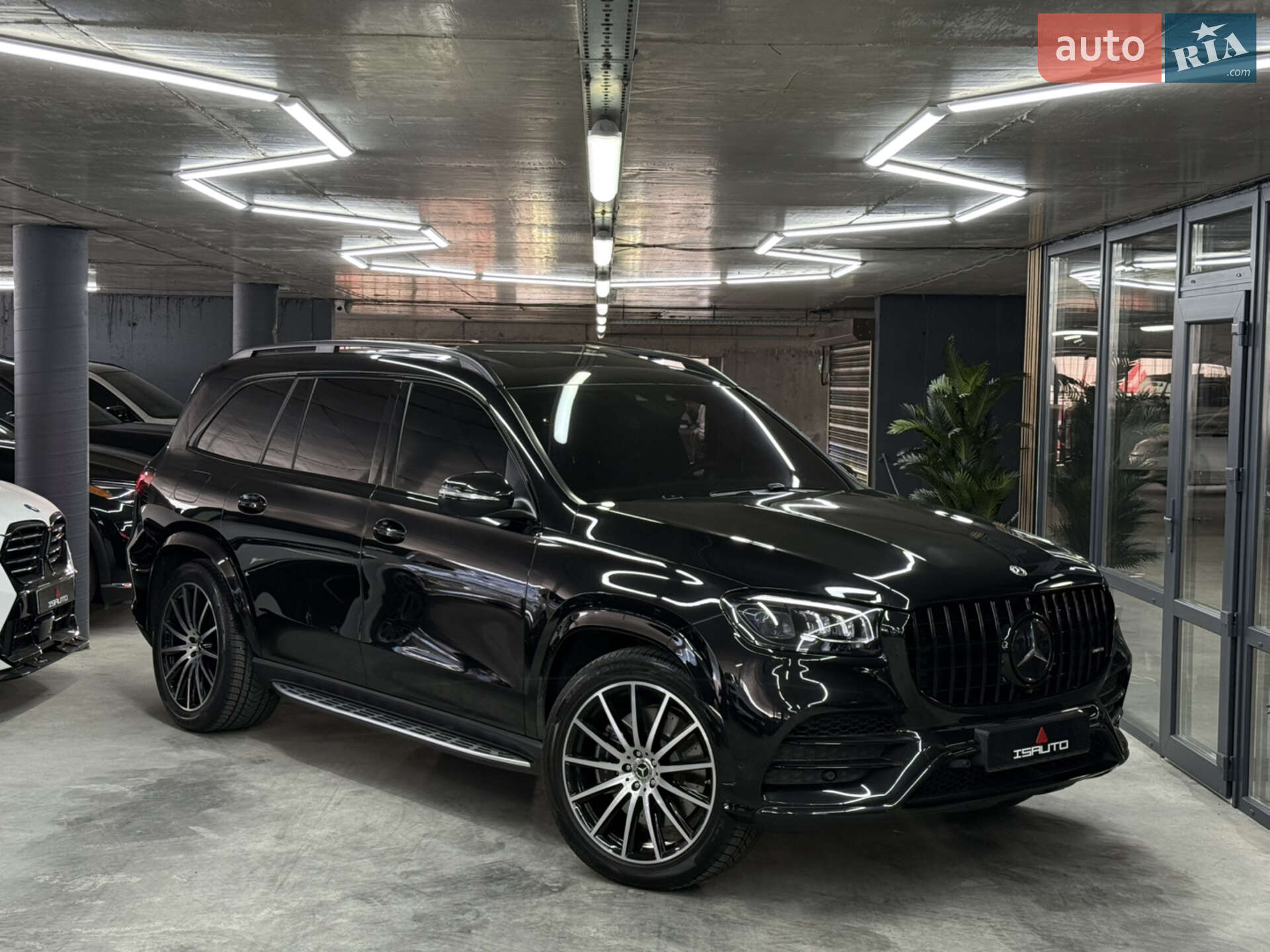 MERCEDES-BENZ GLS 400 D